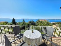 Wohnung mit Terrasse