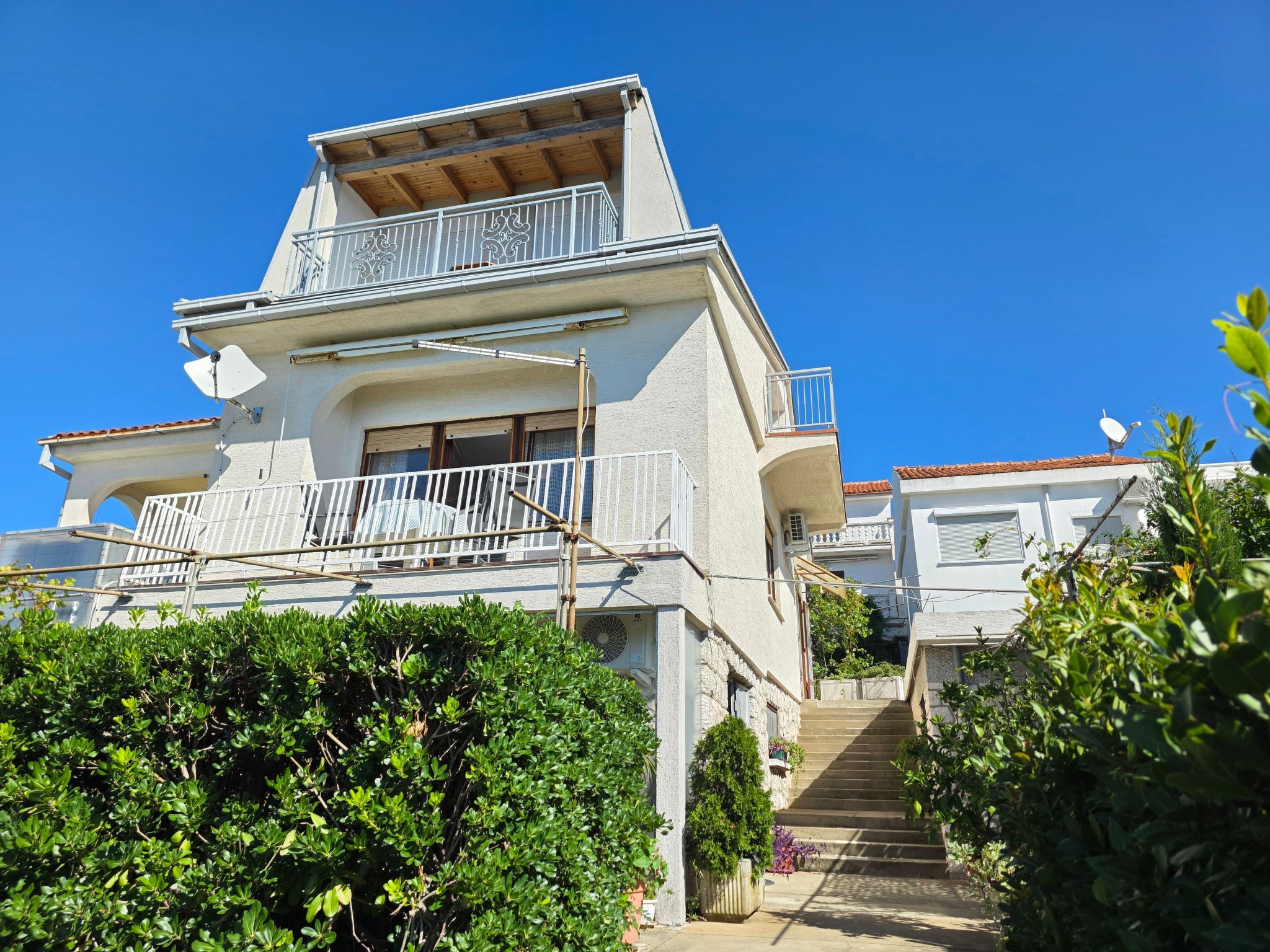 Wohnung mit Terrasse-Binnen