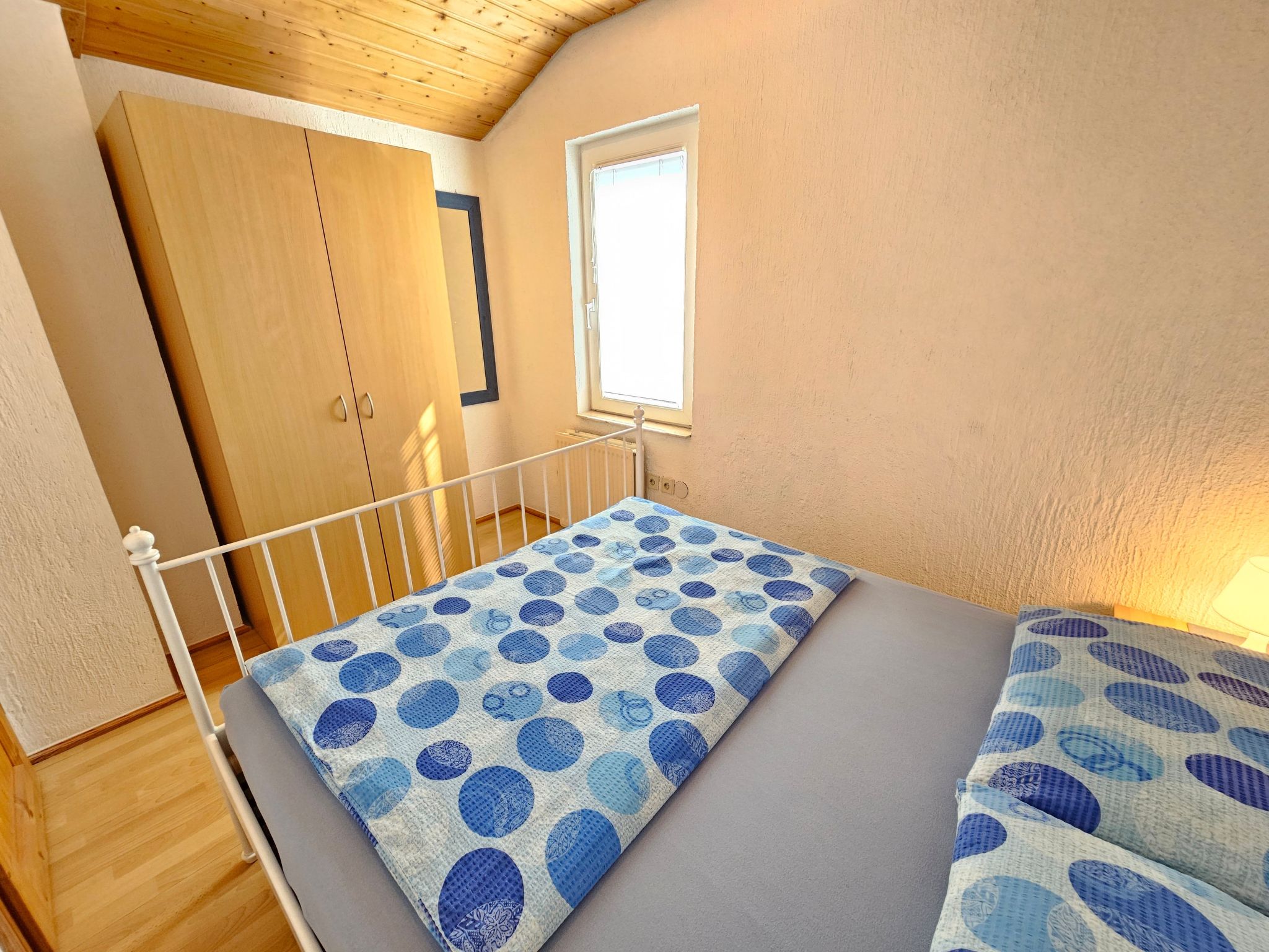 Wohnung mit Balkon, 150 m vom Strand entfernt-Binnen