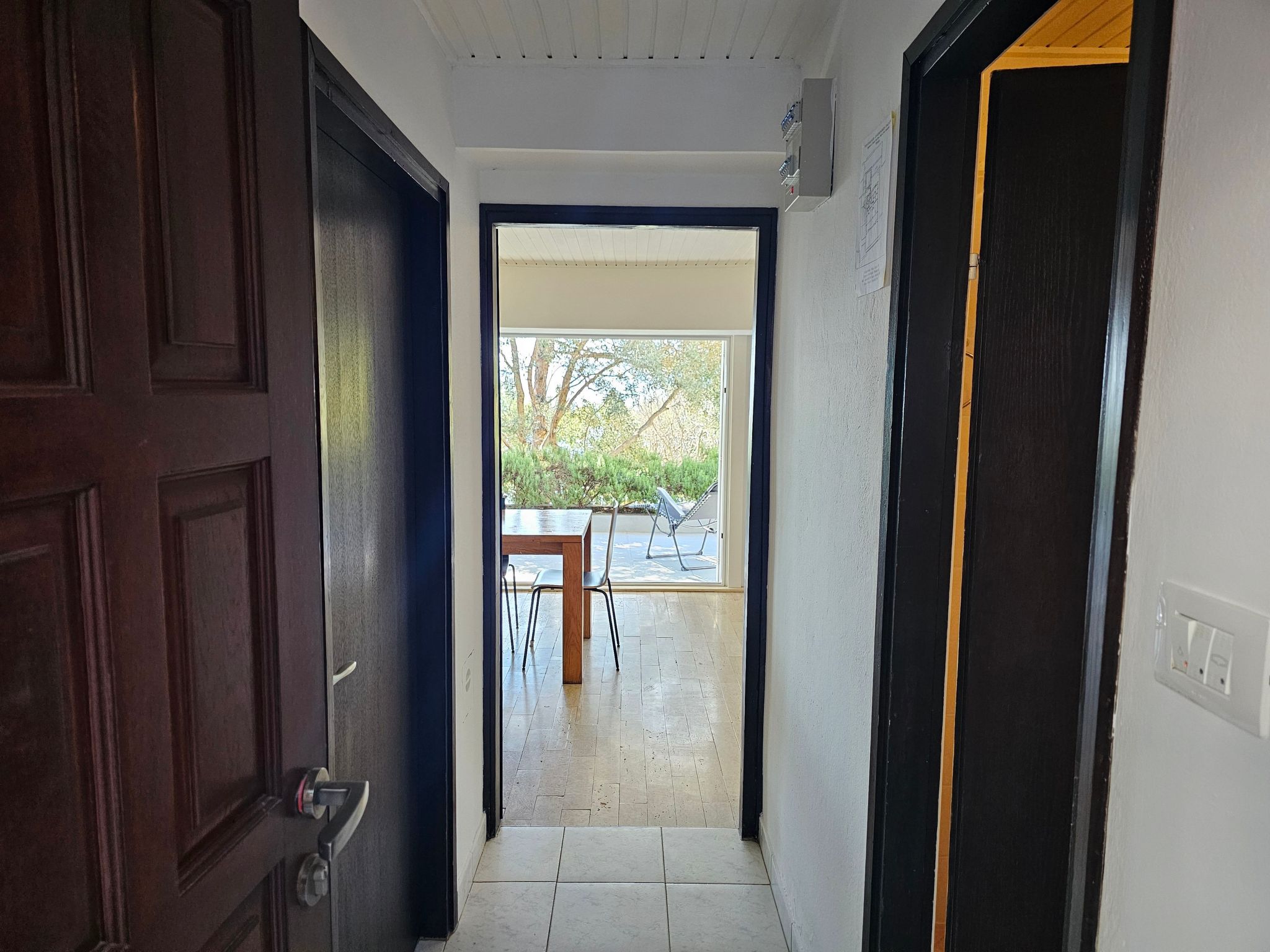 Villa Mediteranea direkt am Meer-Binnen