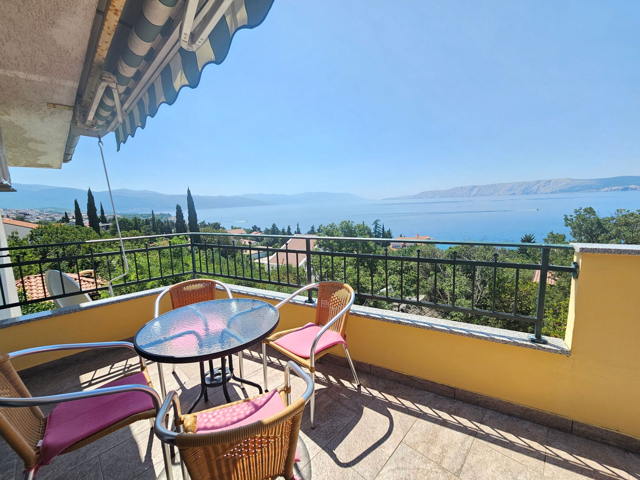 Wohnung mit Meerblick, 150 m vom Strand entfernt-Inside