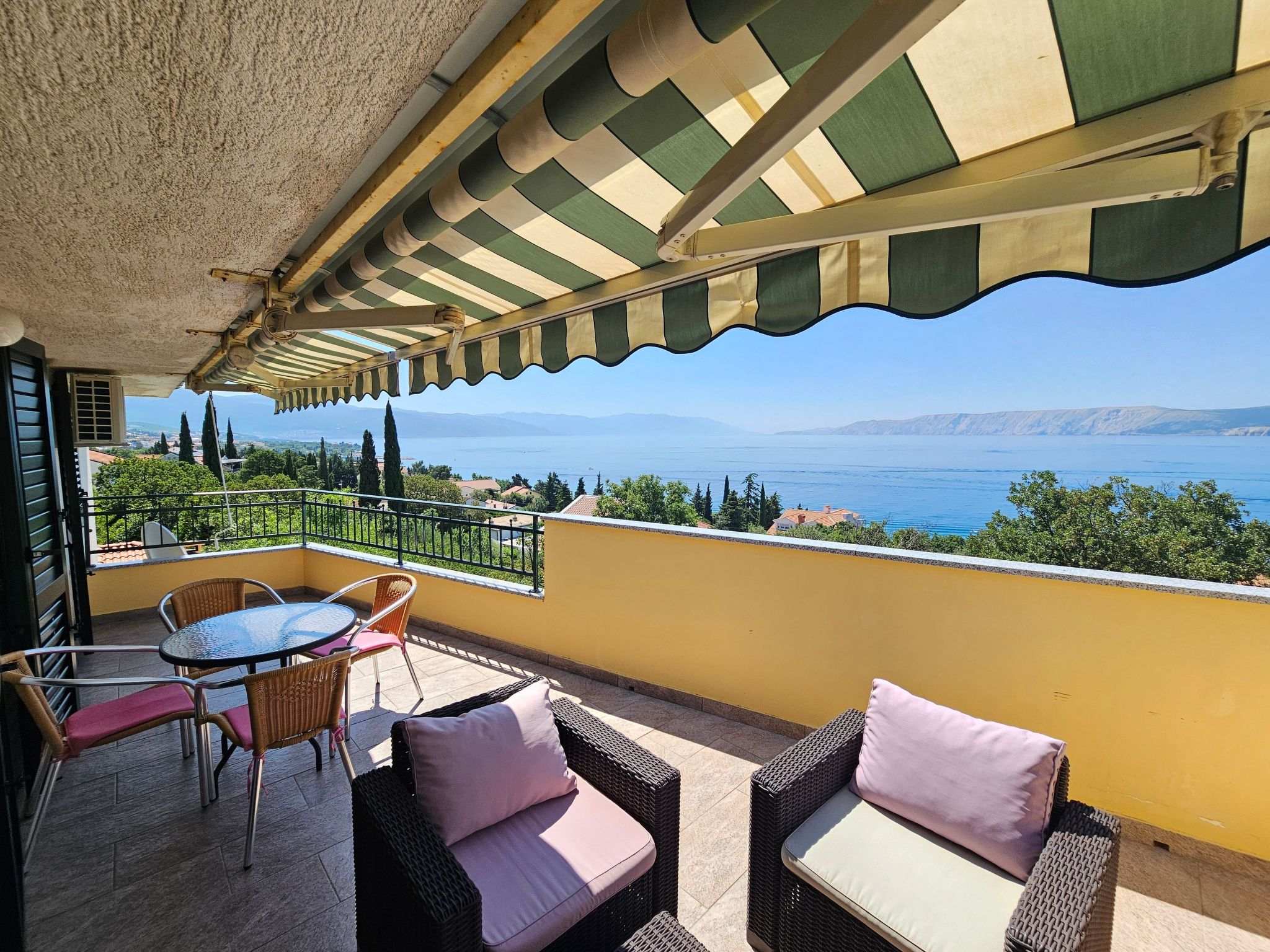 Wohnung mit Meerblick, 150 m vom Strand entfernt-Inside