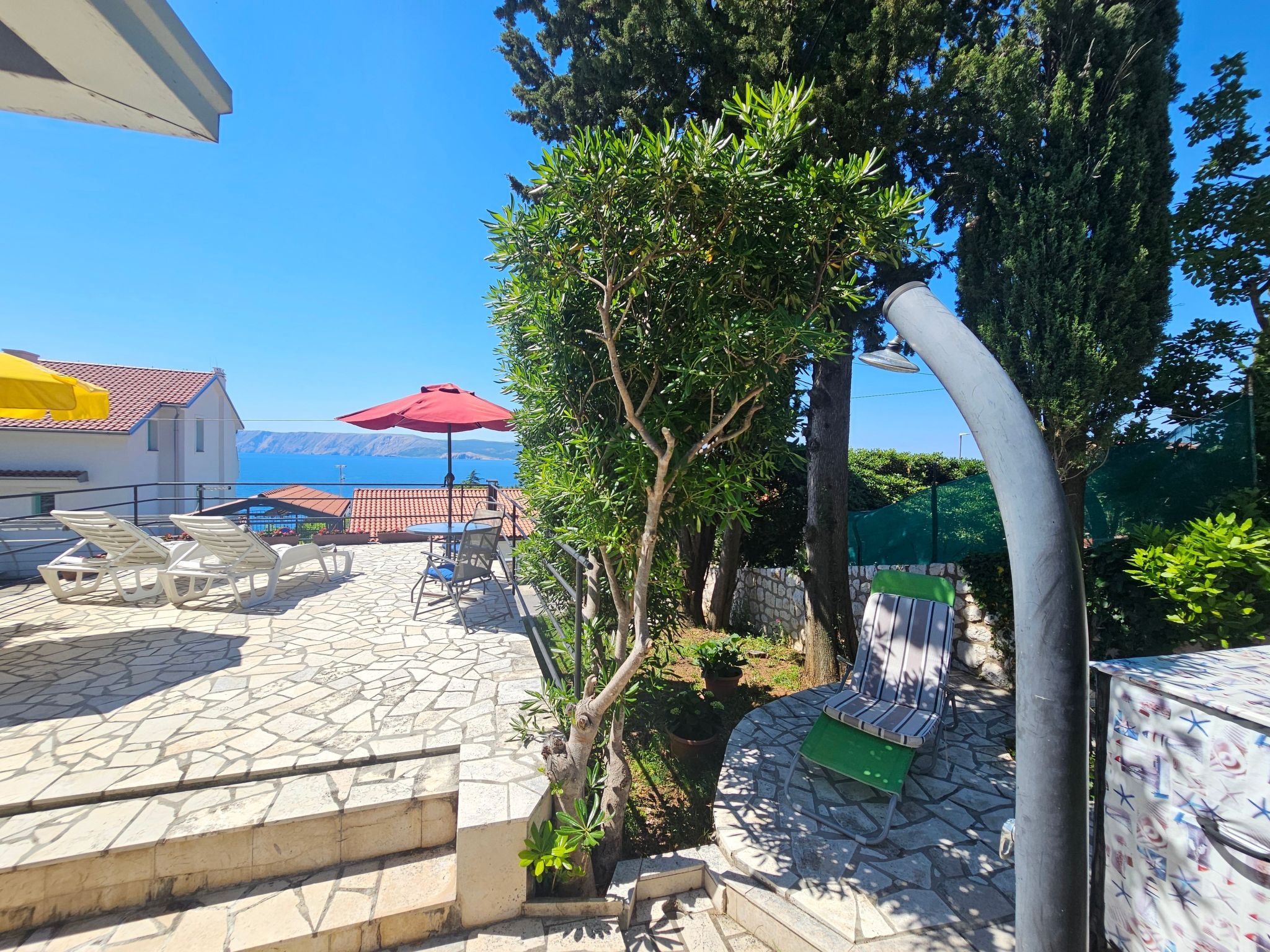 Wohnung mit Terrasse, Grill, Parkplatz-Binnen