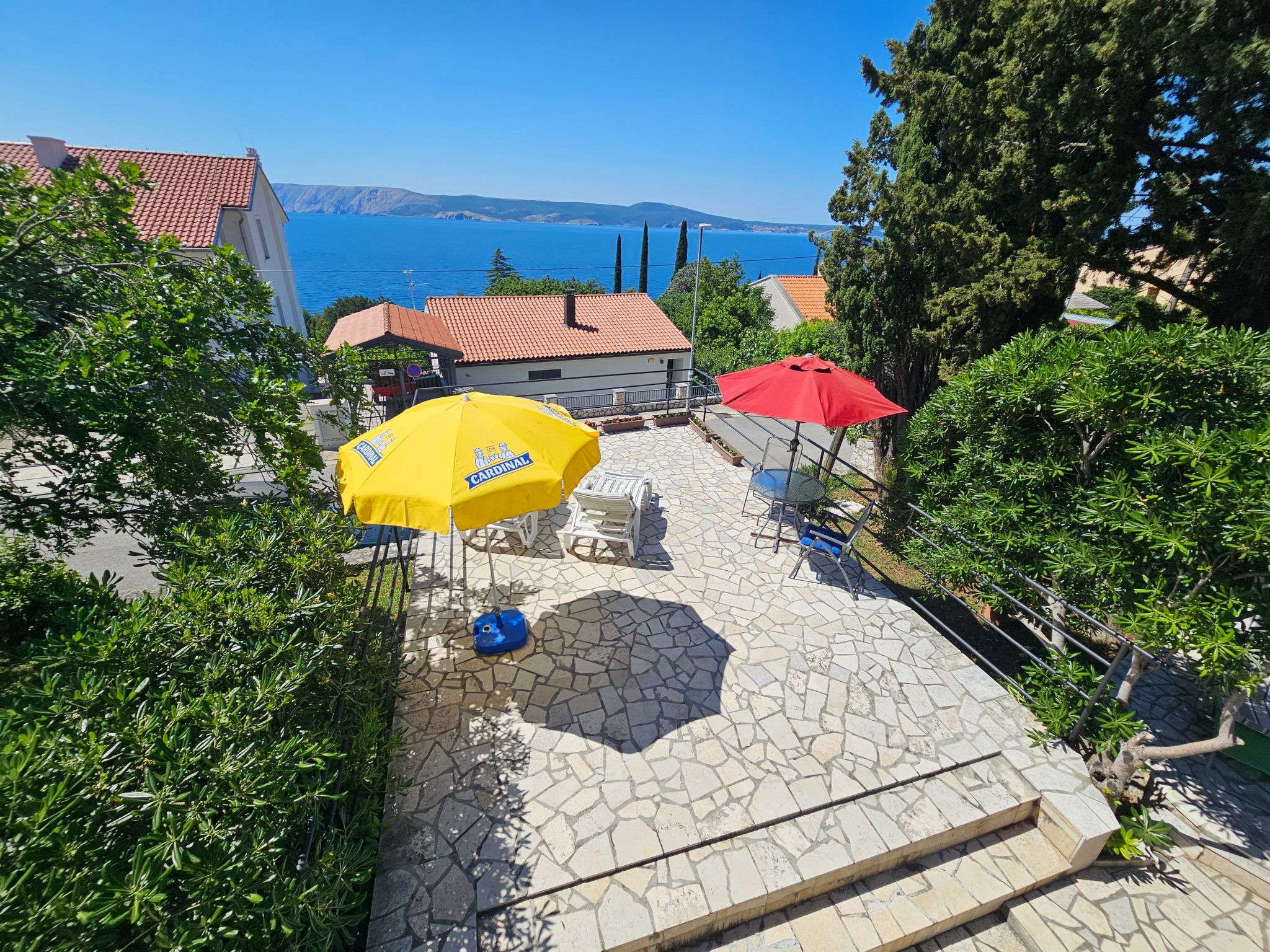 Wohnung mit Terrasse, Grill, Parkplatz-Binnen