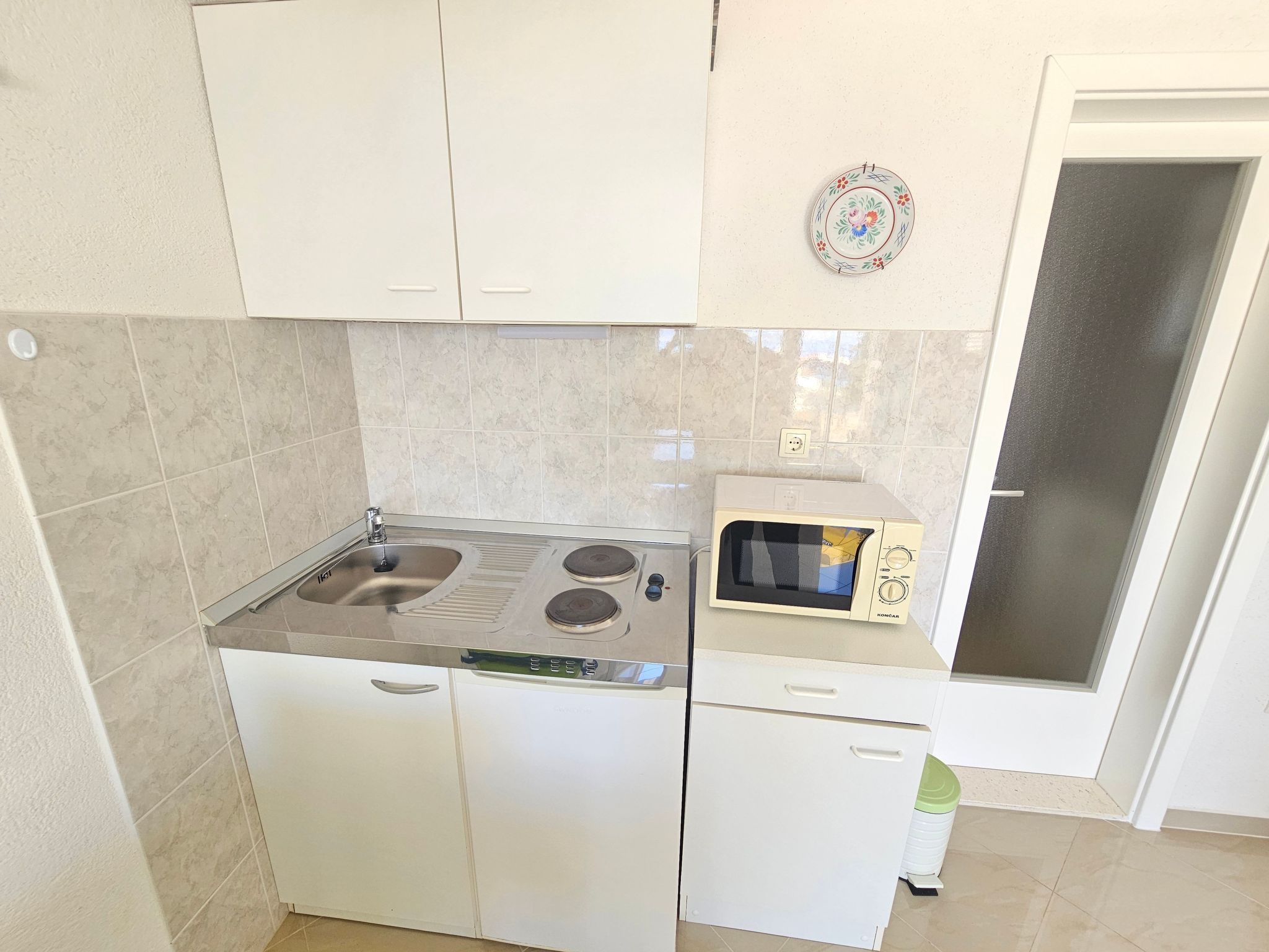 Wohnung mit Terrasse, Grill, Parkplatz-Binnen