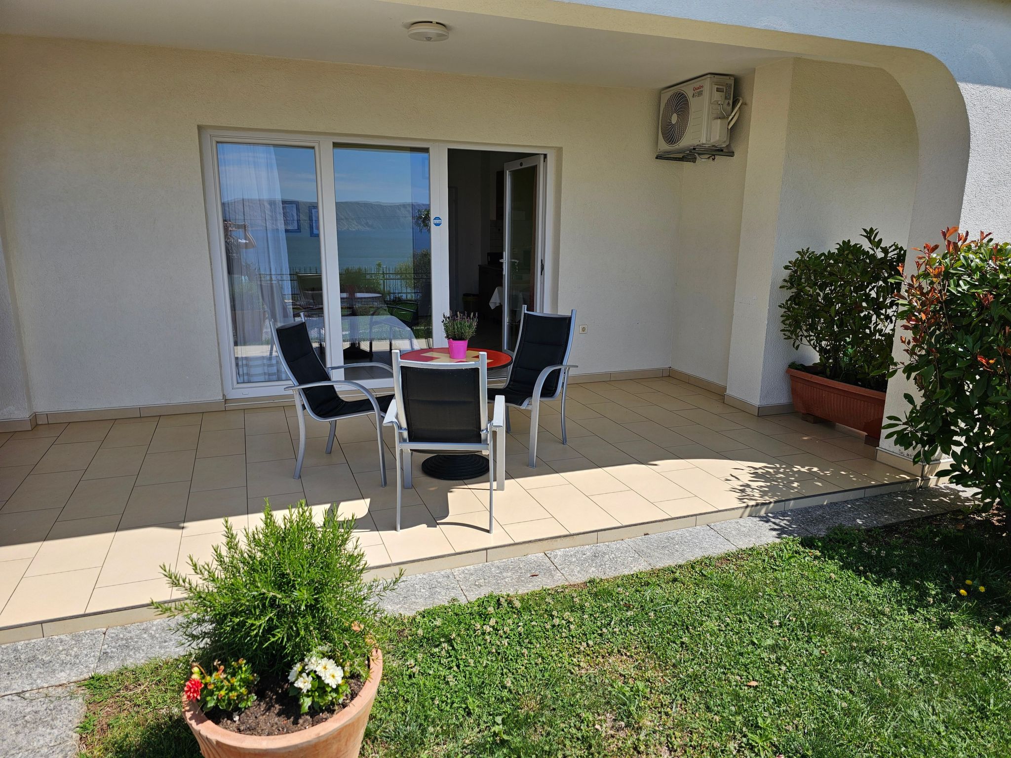 Appartement Studio mit Terrasse-Binnen