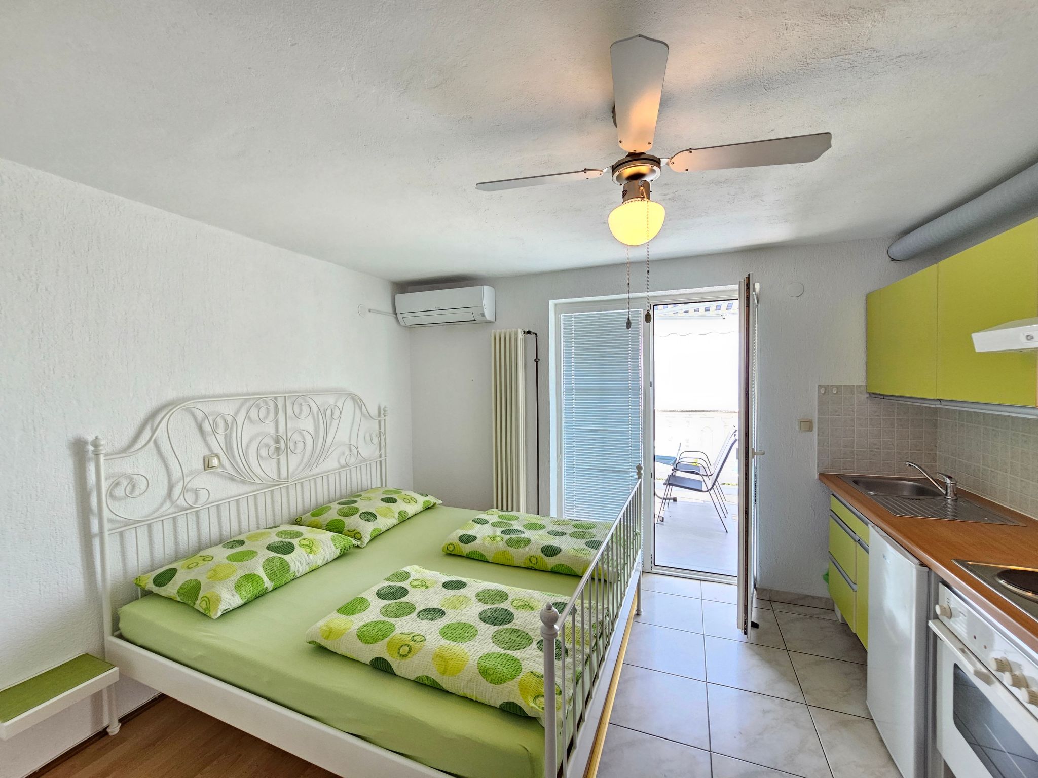 Wohnung für 4 Personen, 150m vom Strand entfernt-Binnen