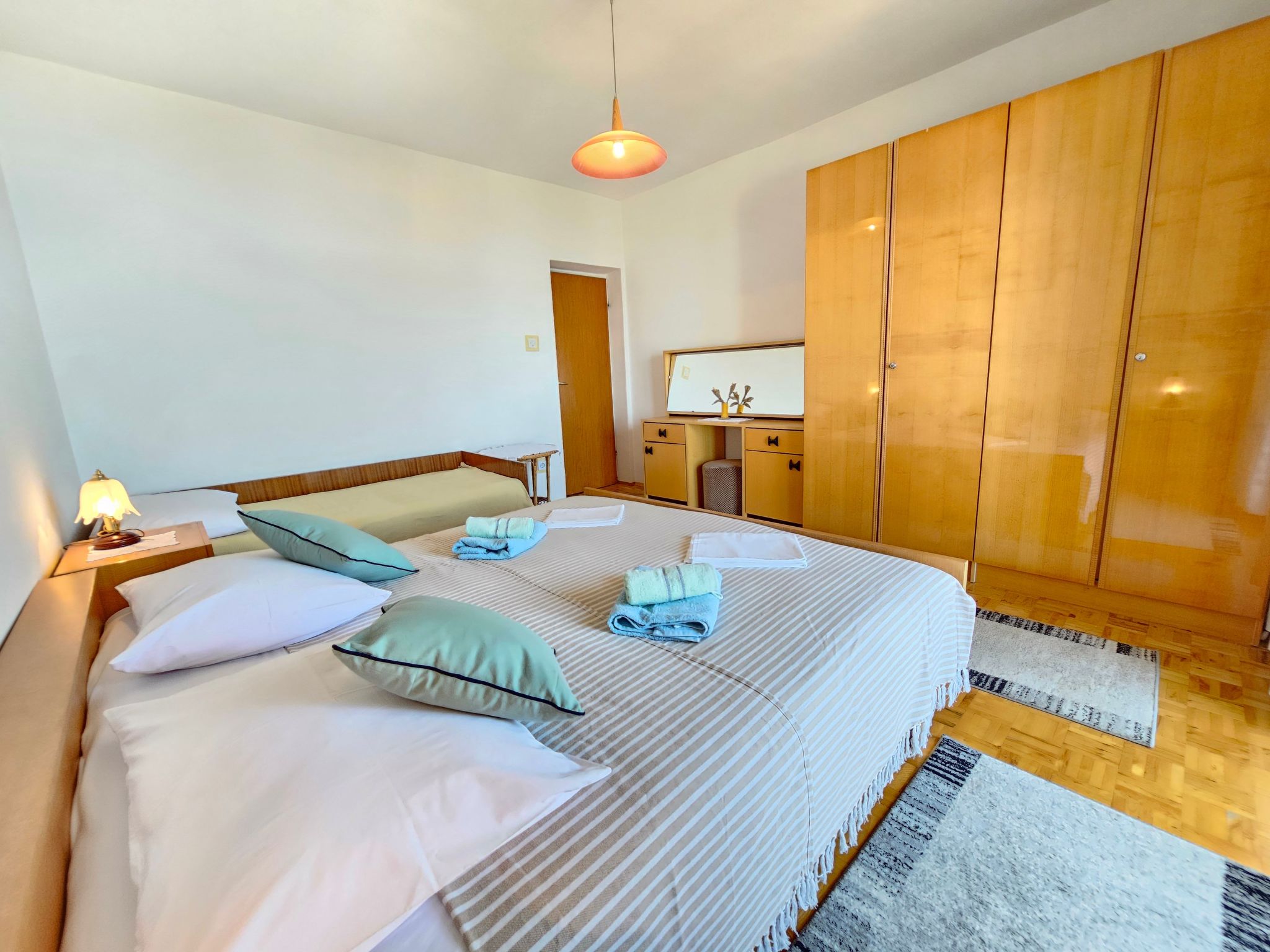 Wohnung für 7 Personen mit Terrasse und Meerblick-Binnen