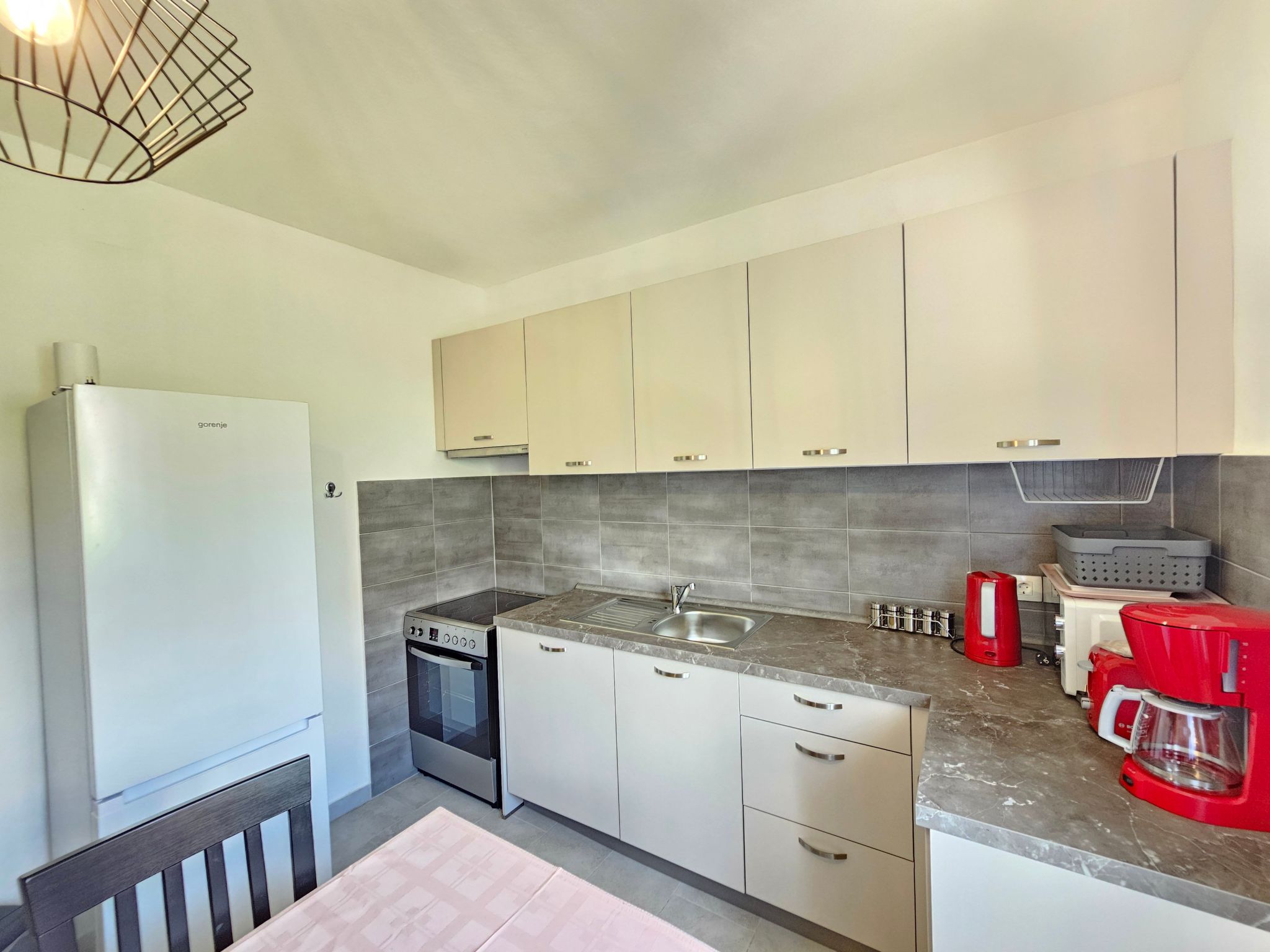 Wohnung für 7 Personen mit Terrasse und Meerblick-Binnen