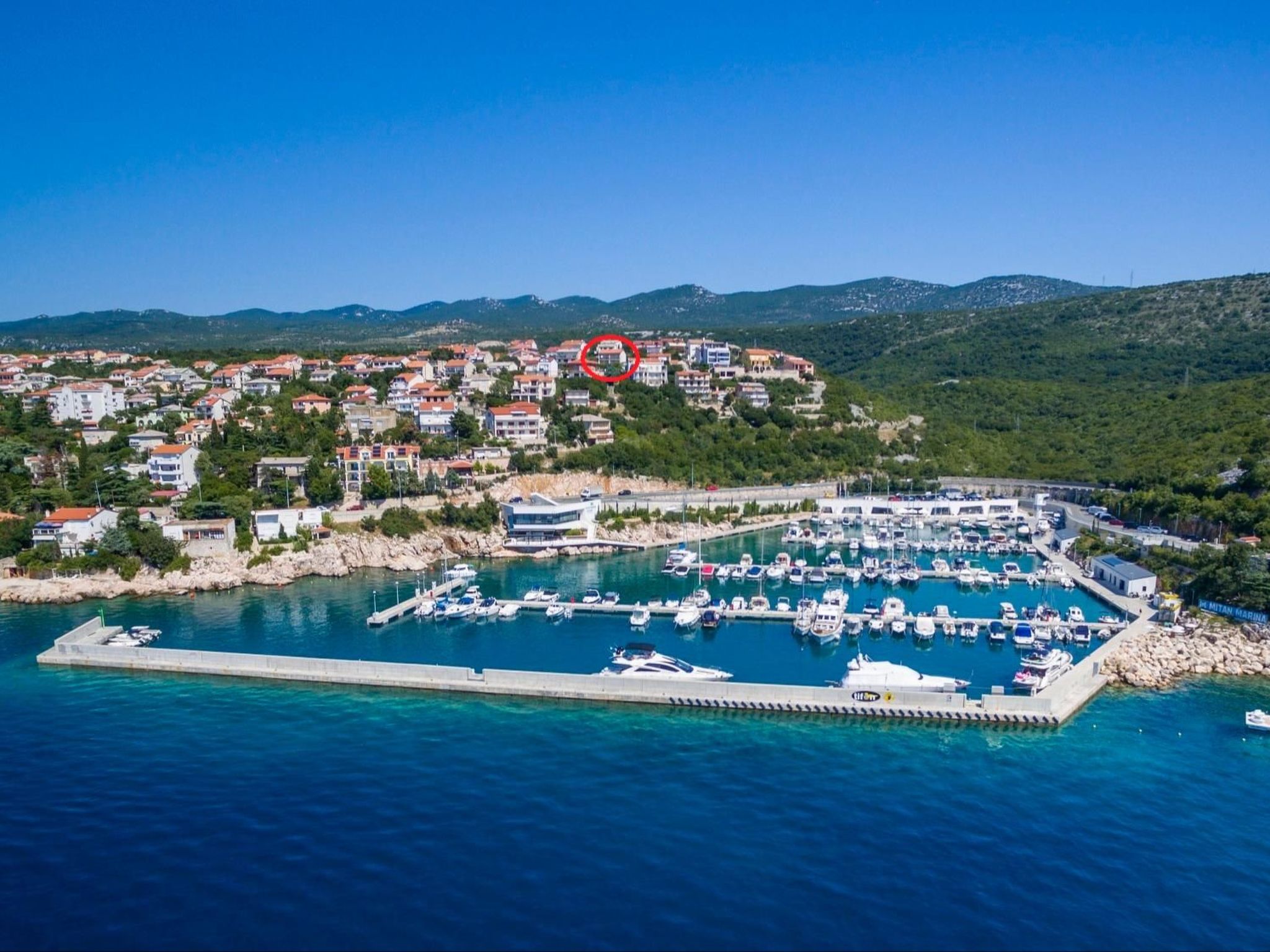 Wohnung für 7 Personen mit Terrasse und Meerblick-Binnen