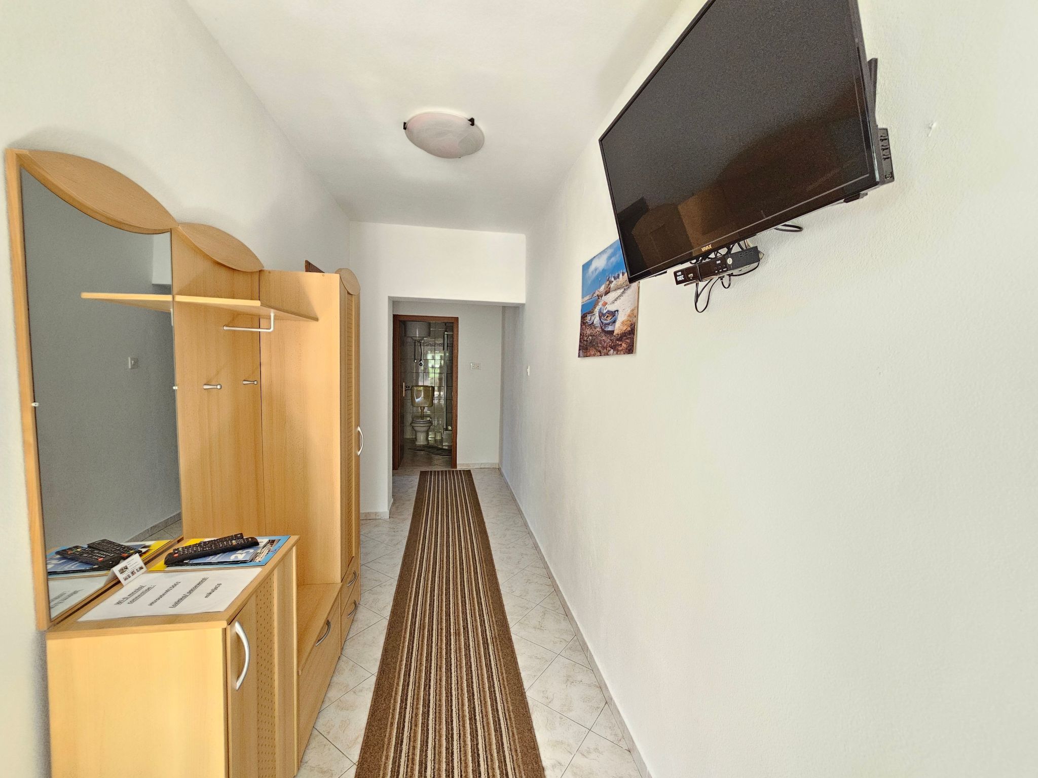 In Novi Vinodolski mit Grill, Terrasse und Garten-Drinnen