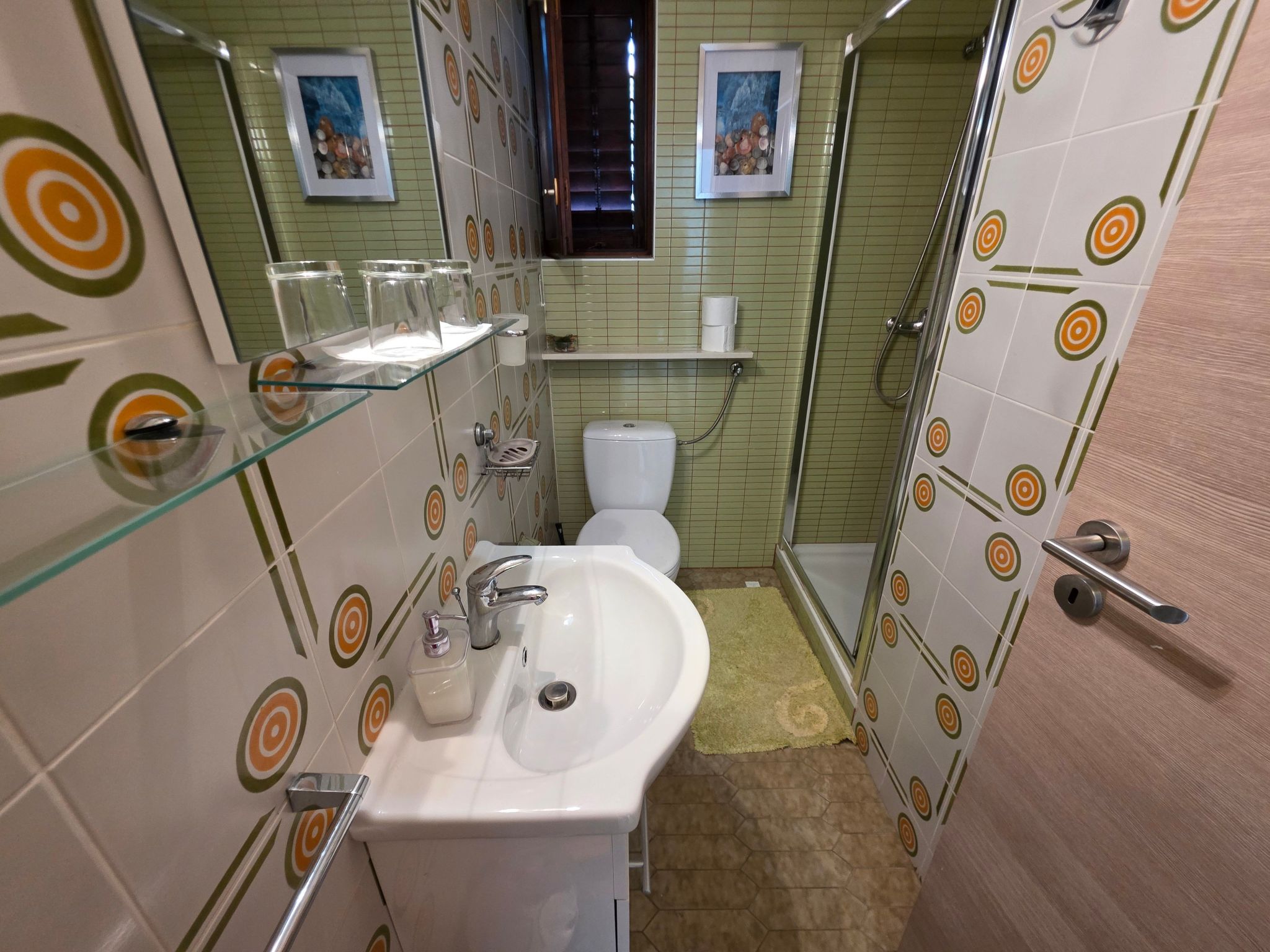 Appartement mit Balkon und Meerblick-Inside