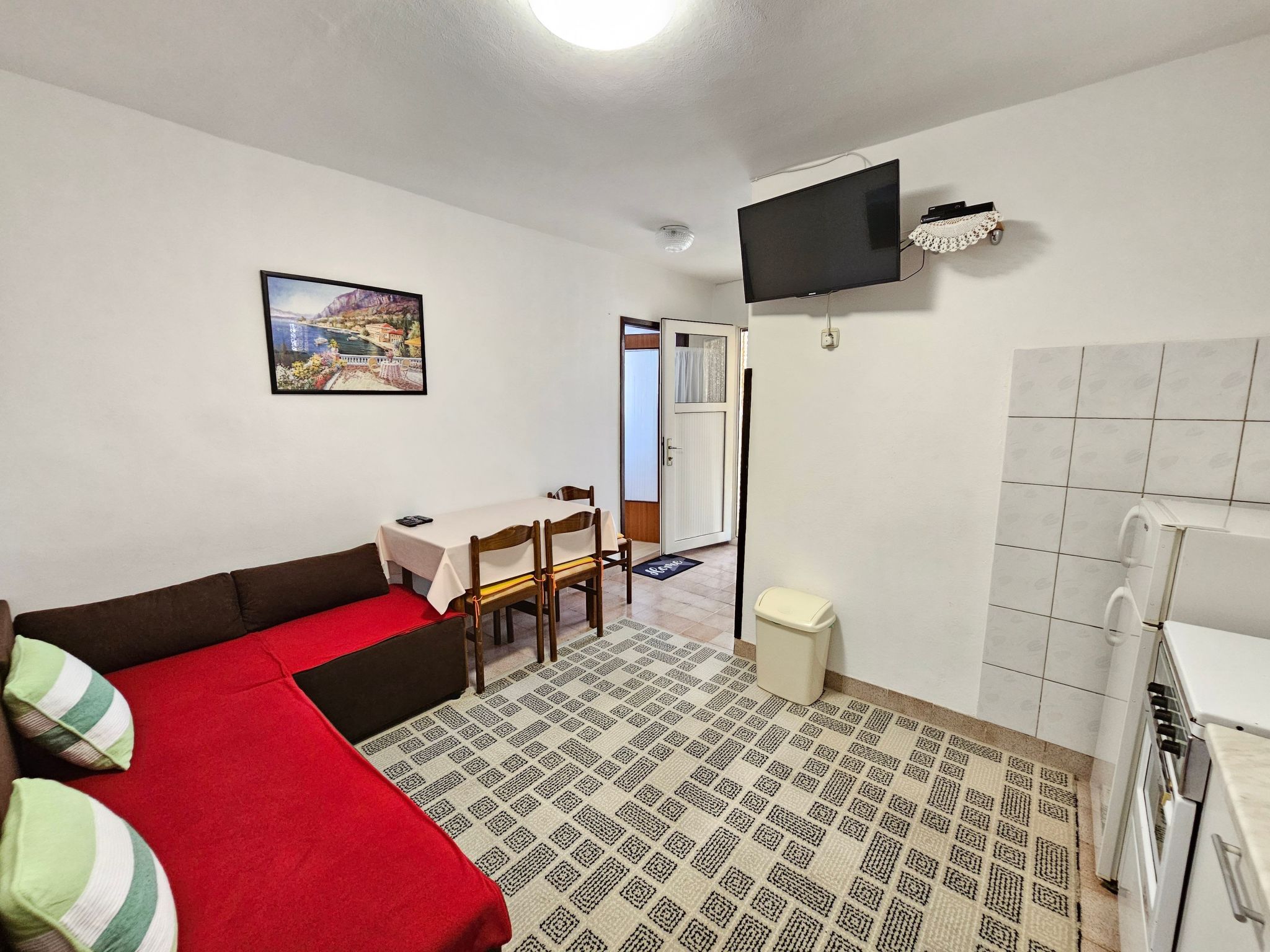 Appartement für 2-3 Personen mit Terrasse-Dedans