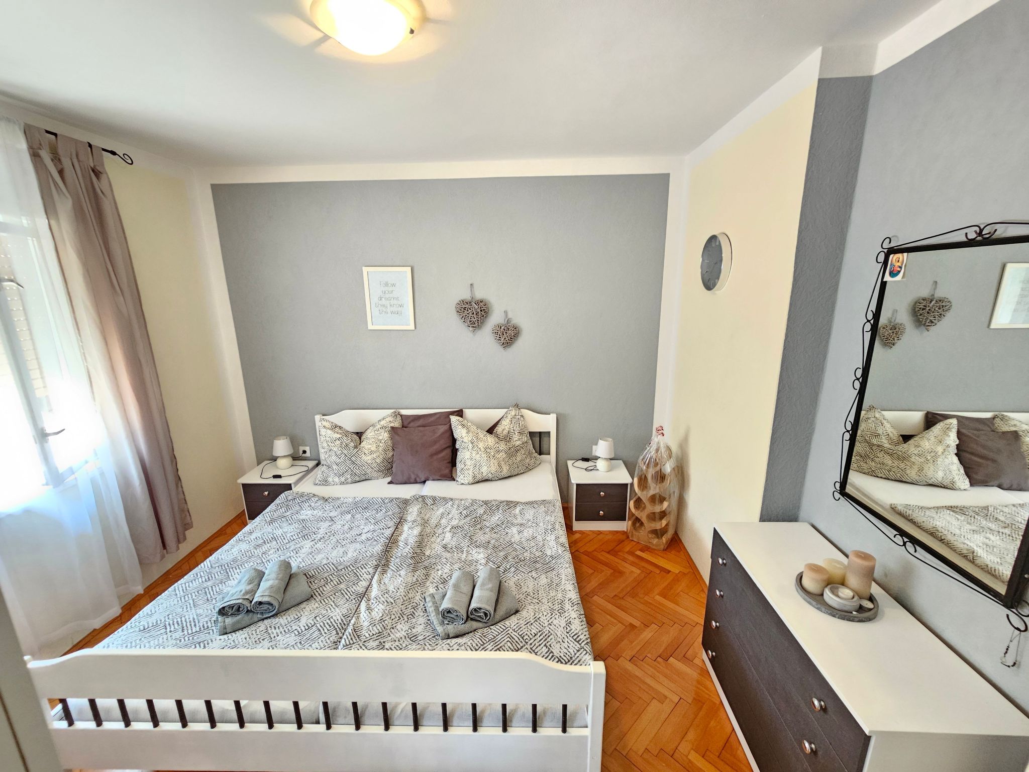 Wohnung für 4 Pers. mit Balkon, tolle Lage-Binnen