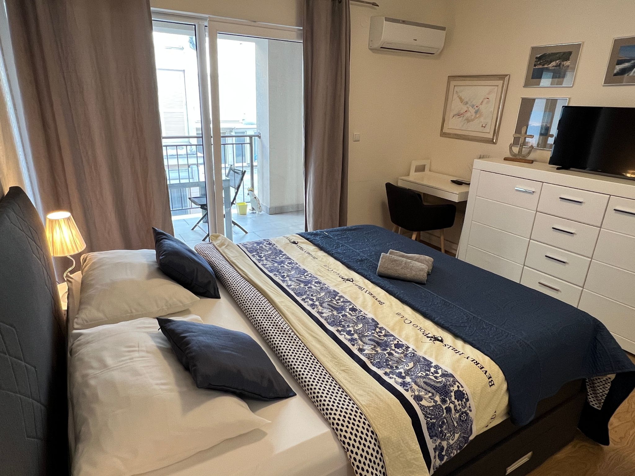 Studio-Wohnung am Meer Marina Mel-Drinnen