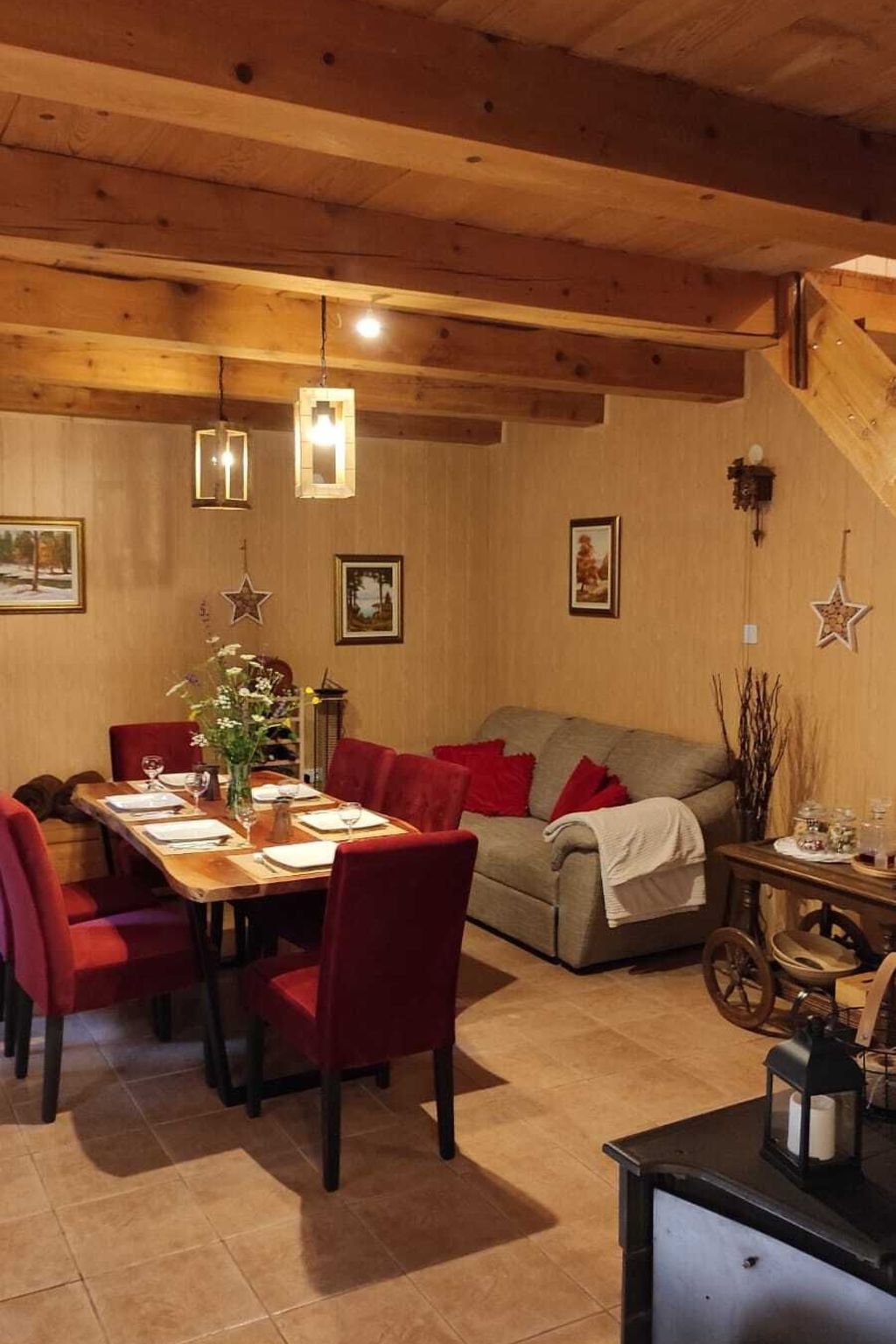 Idyllic holiday home-Image-tags.info