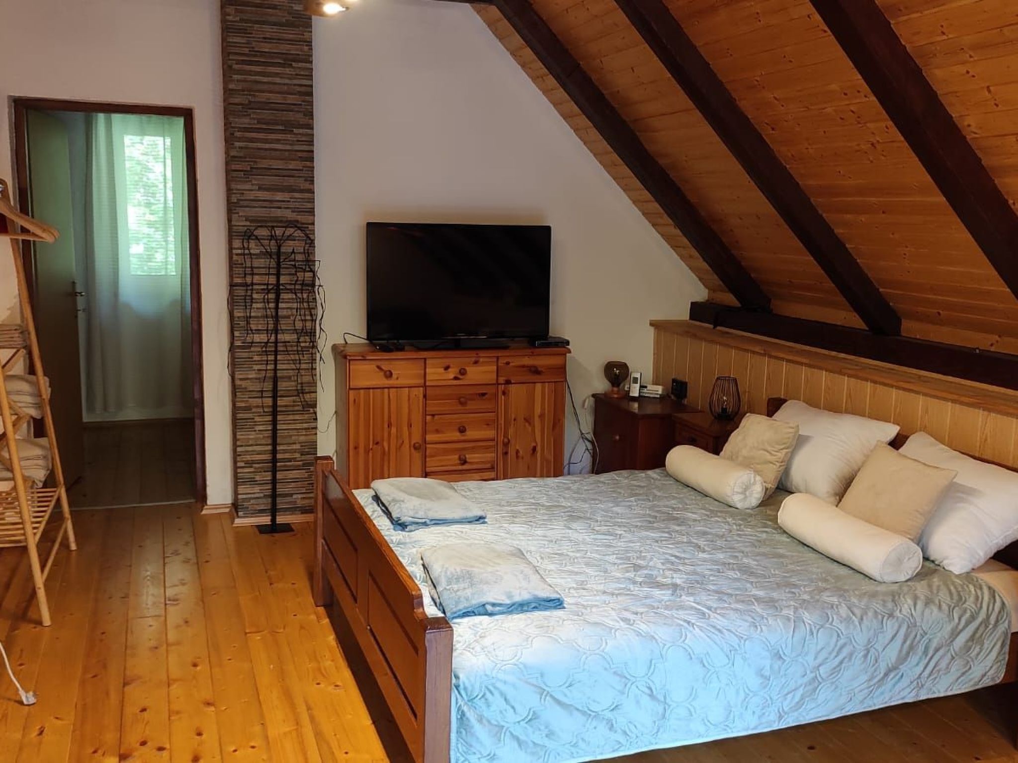 Idyllic holiday home-Inside