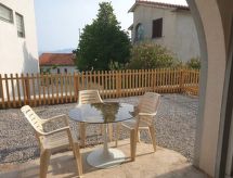 Studio-Apartment für 3 Personen (Meerblick, Klima, Sat-TV, grosse Terrasse, pri