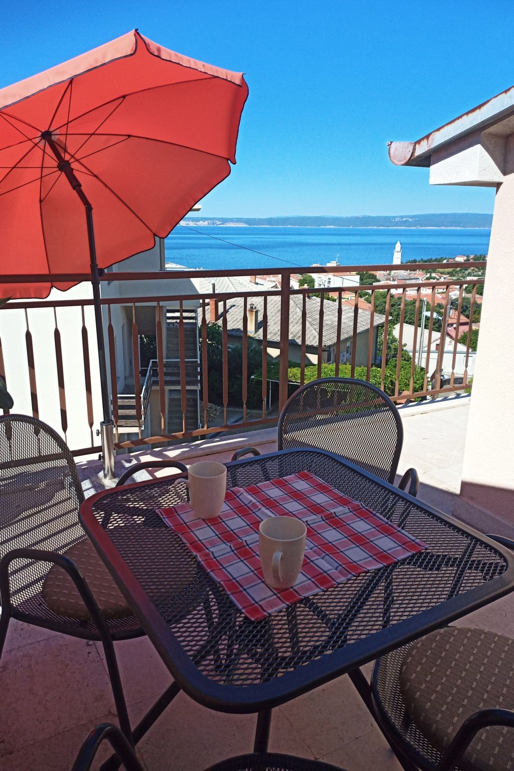 Wohnung in Novi Vinodolski mit privatem Parkplatz-Drinnen