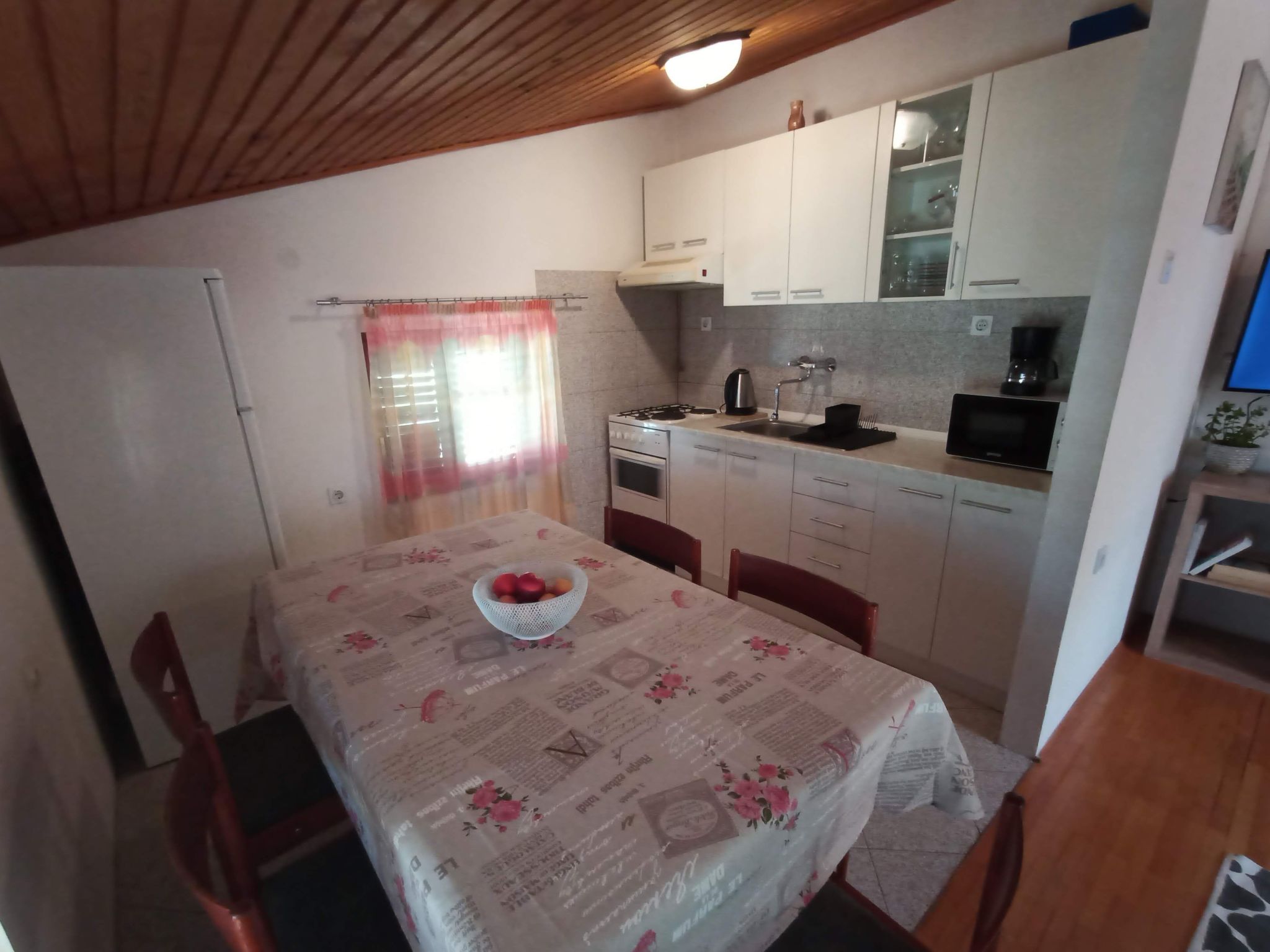 Wohnung in Novi Vinodolski mit privatem Parkplatz-Drinnen