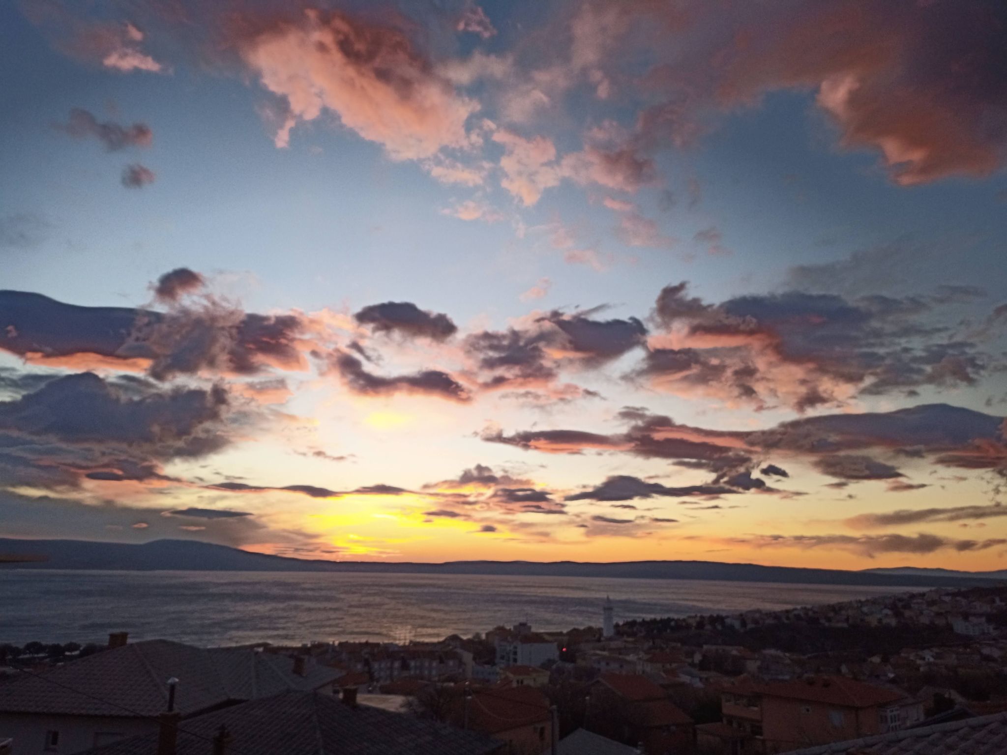 Wohnung in Novi Vinodolski mit privatem Parkplatz-Drinnen