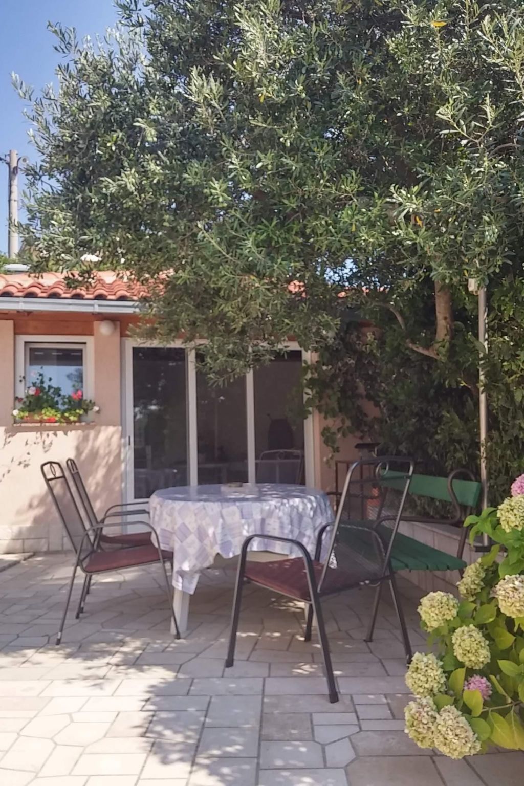 Wohnung in Novi Vinodolski mit privatem Parkplatz-Drinnen