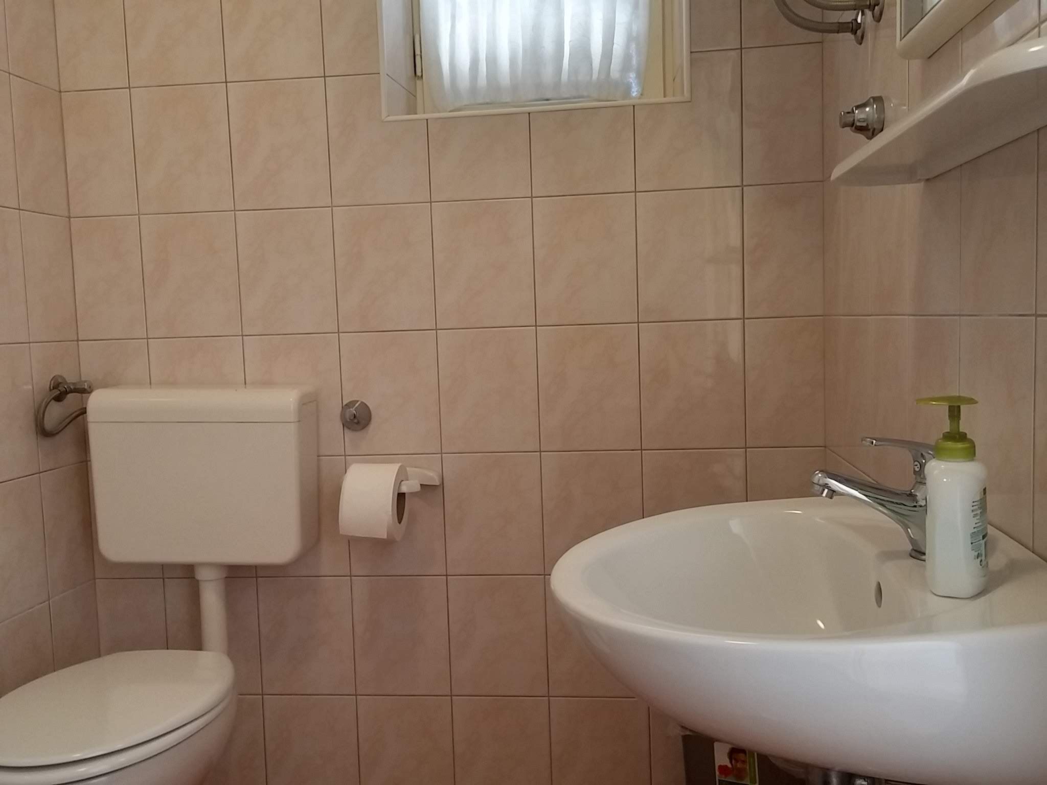 Katarina mit Garten und Grill-Binnen