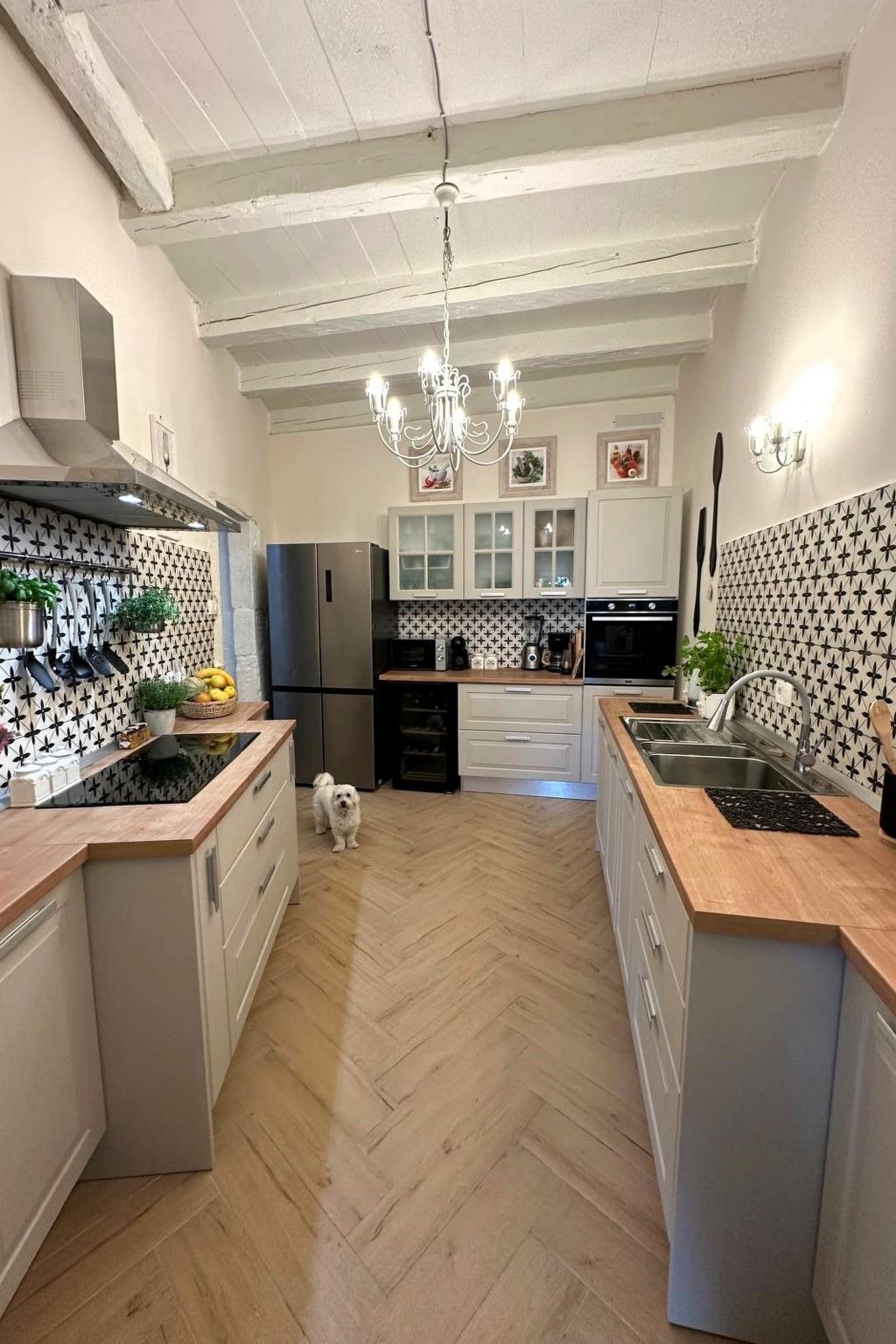 Villa "Cotton House" mit Schwimmbad-Inside