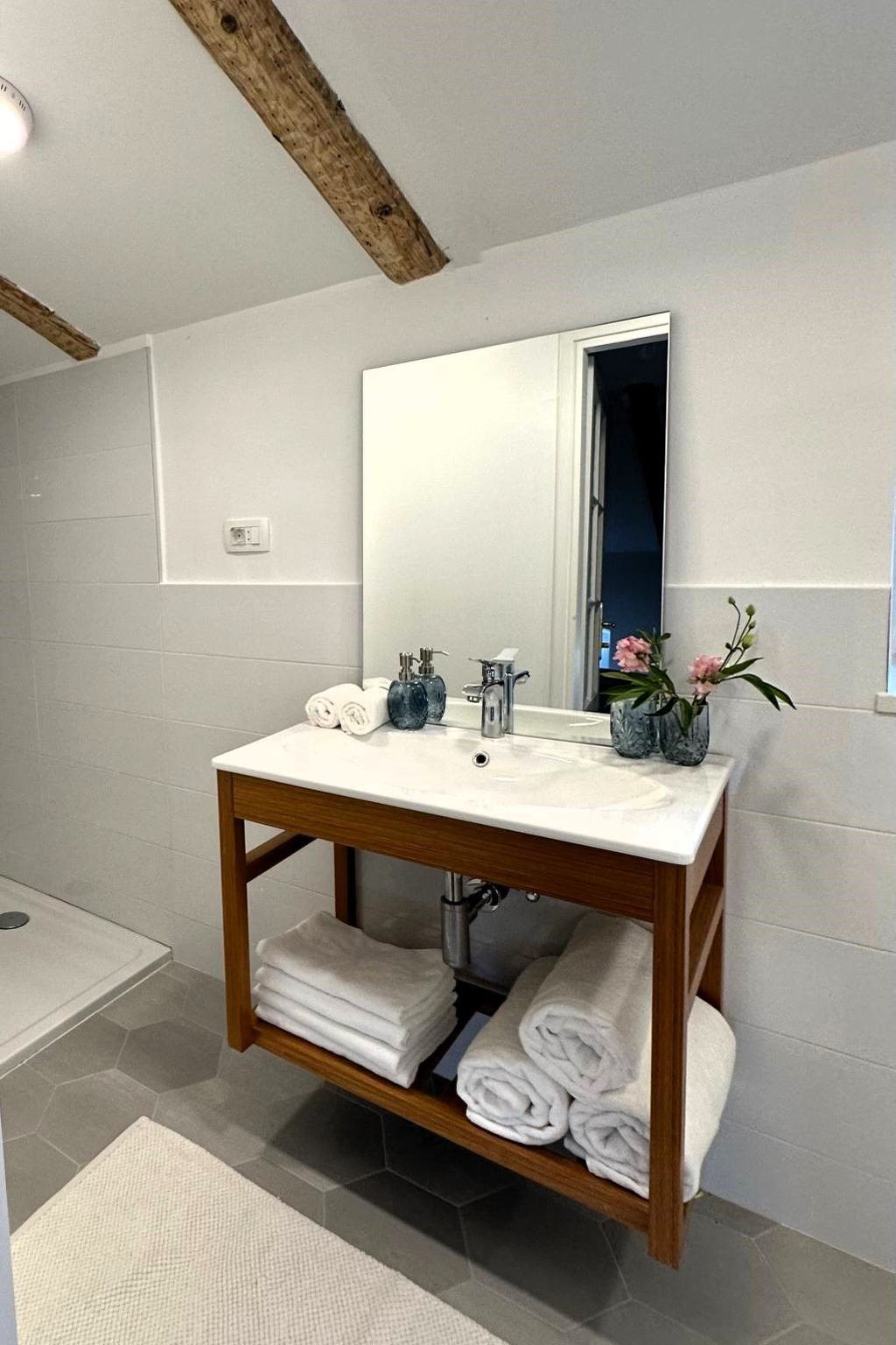 Villa "Cotton House" mit Schwimmbad-Inside