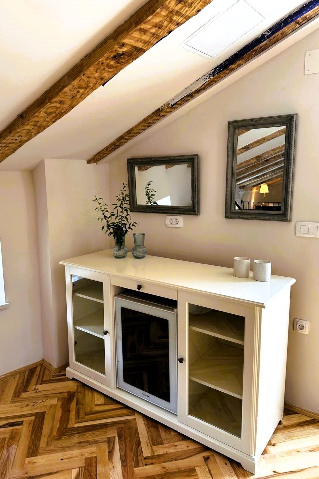 Villa "Cotton House" mit Schwimmbad-Inside