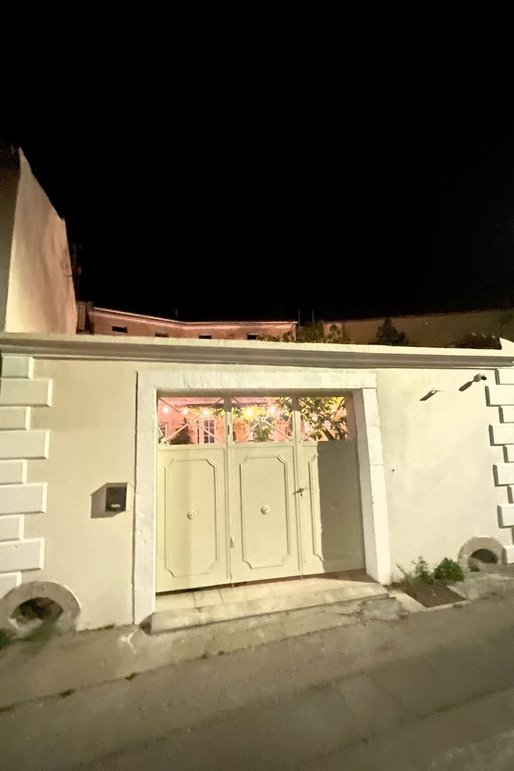 Villa "Cotton House" mit Schwimmbad-Inside