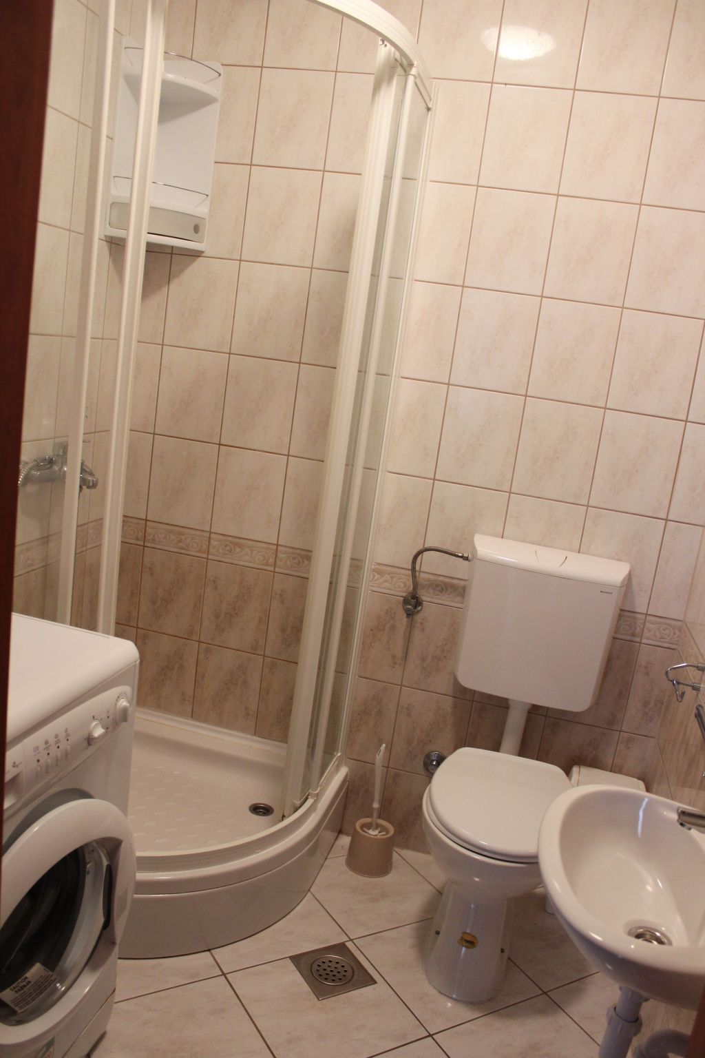 "Bribirska Obala" direkt am Strand-Dedans