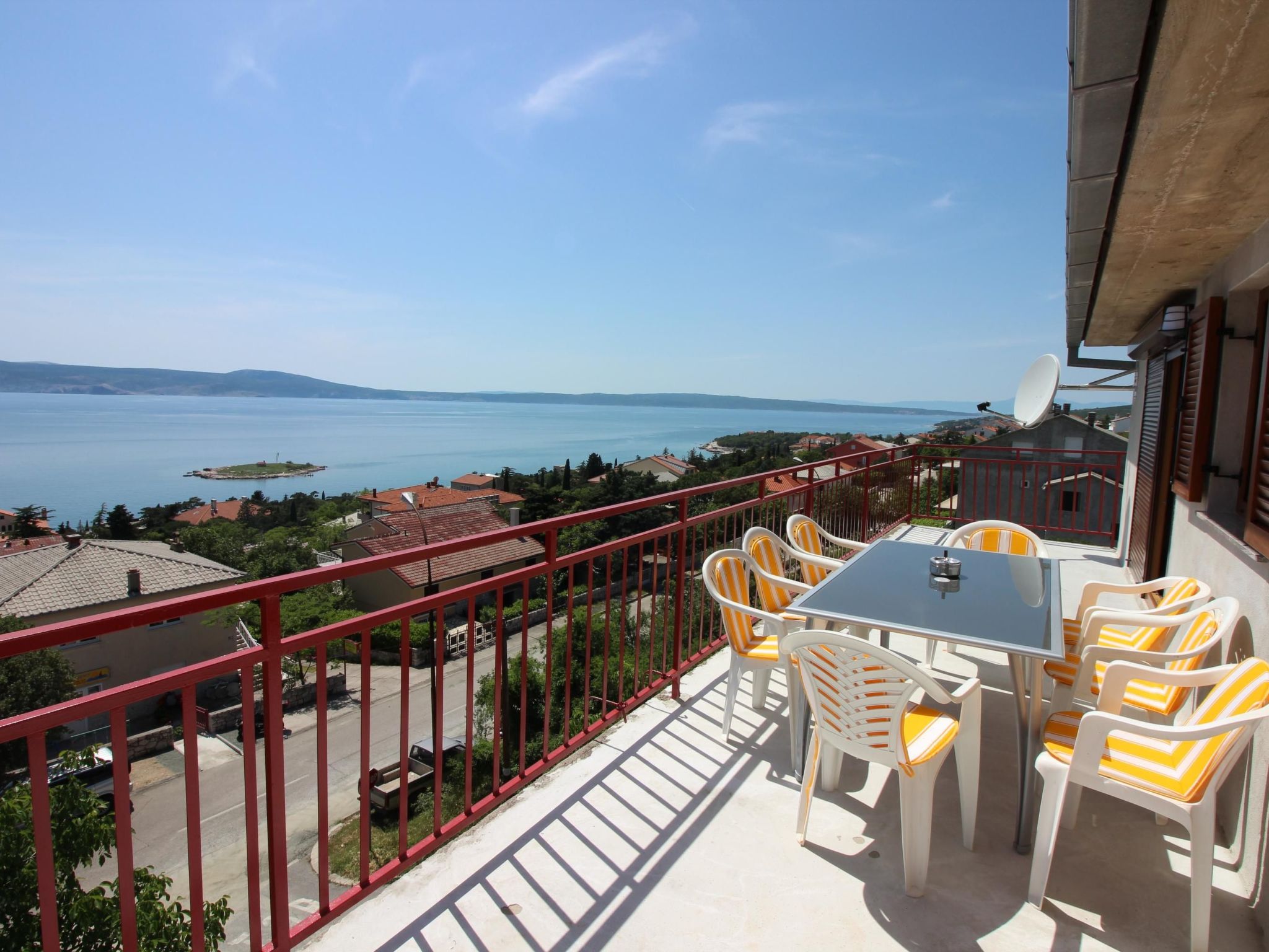 "Manda3" mit Blick auf das Wasser – Novi Vinodolski – Kvarner Bucht
