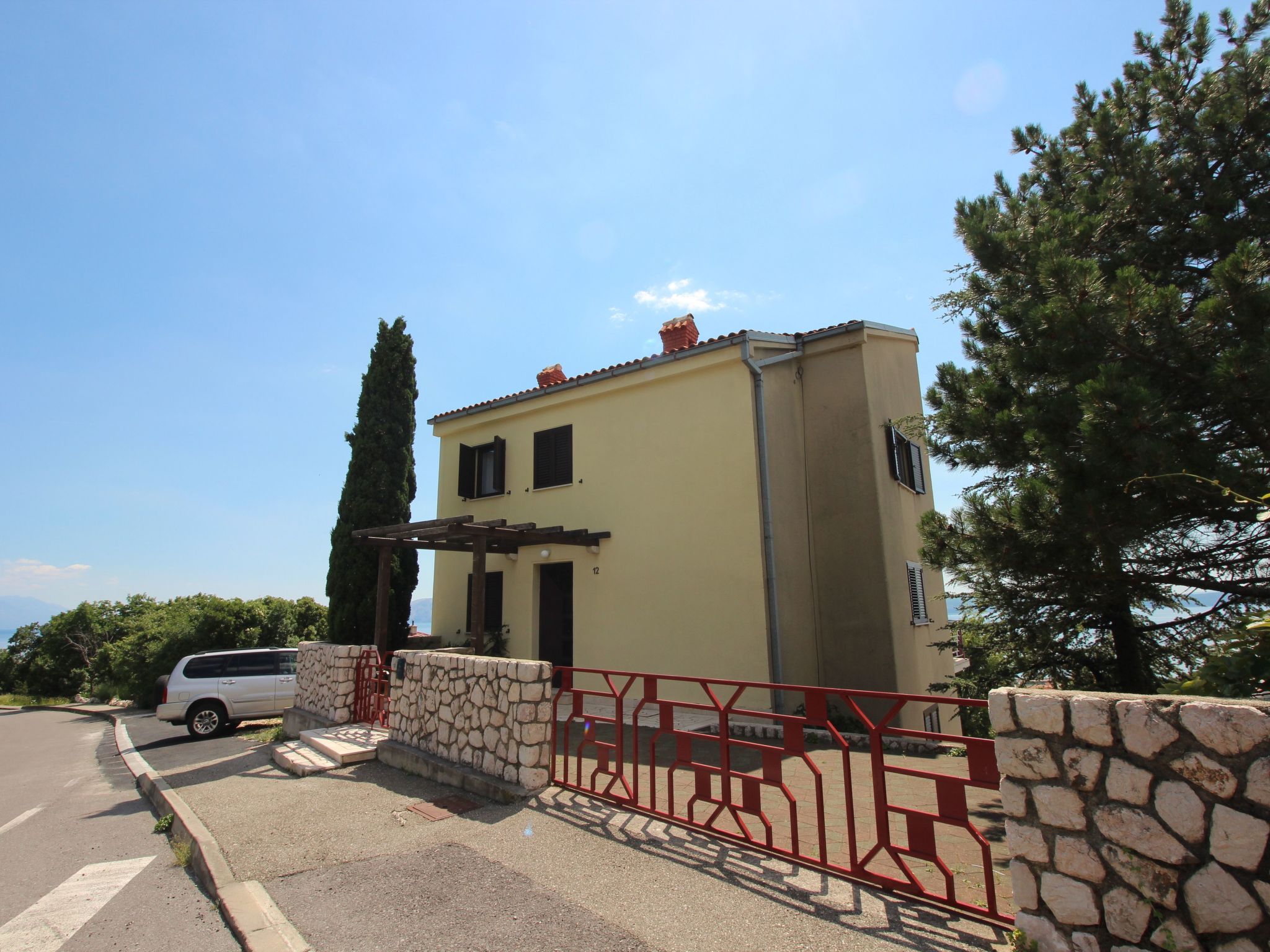 Apartment für zwei Erwachsene und zwei Kinder-Draußen