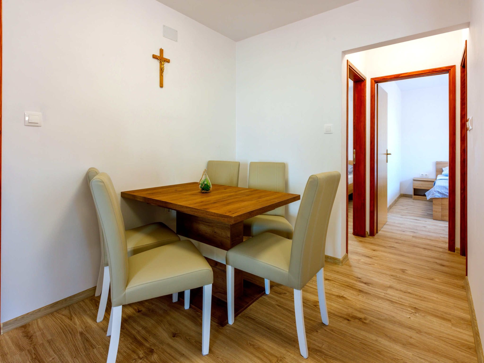 FeWo mit privatem Balkon und Gemeinschaftspool