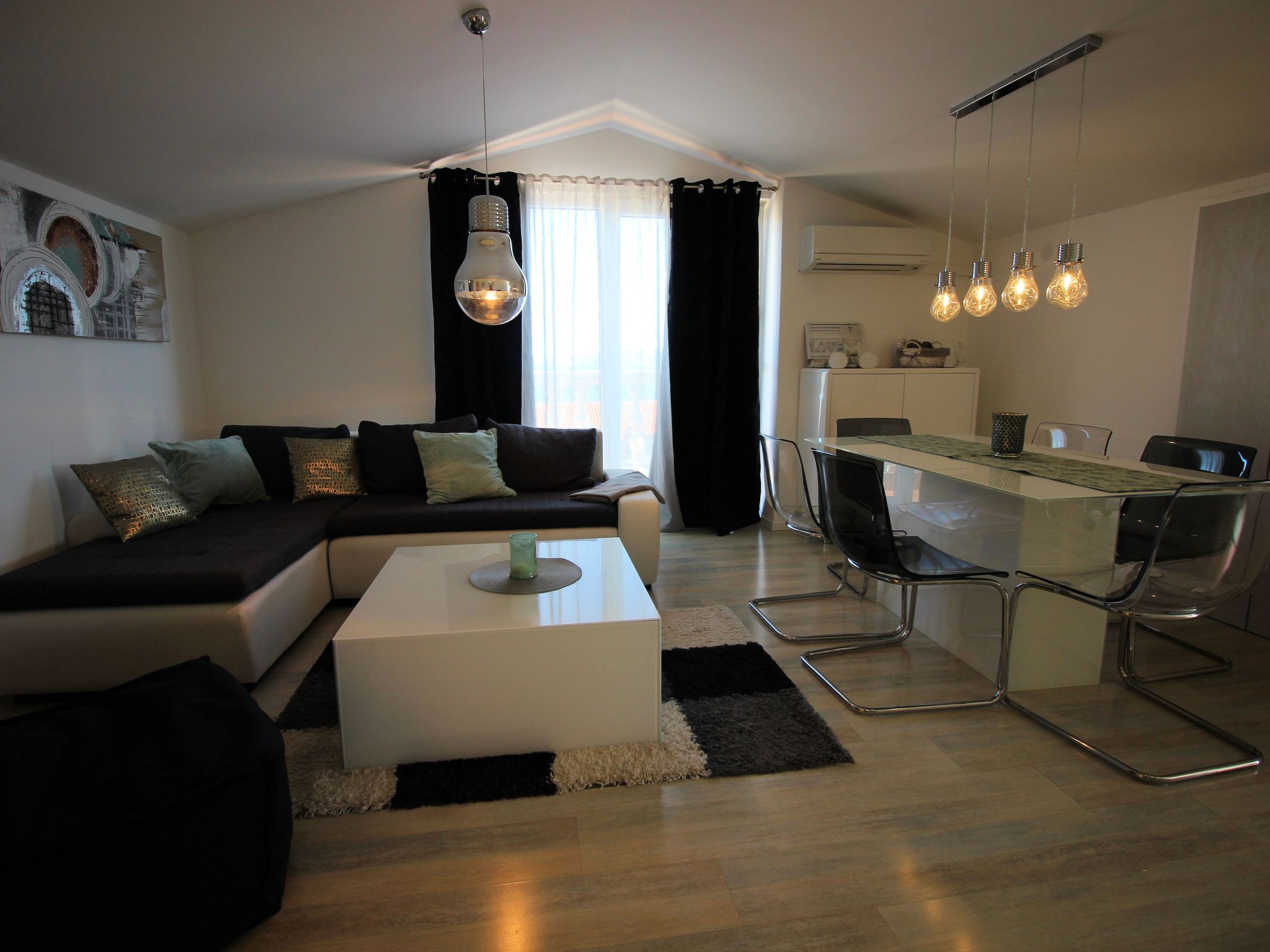 "Evelin" direkt am Strand-Image-tags.info