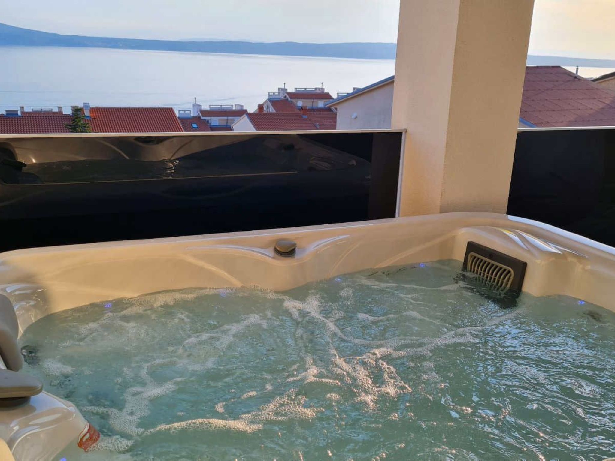 Wohnung "Buba 5" mit Terrasse-Draußen