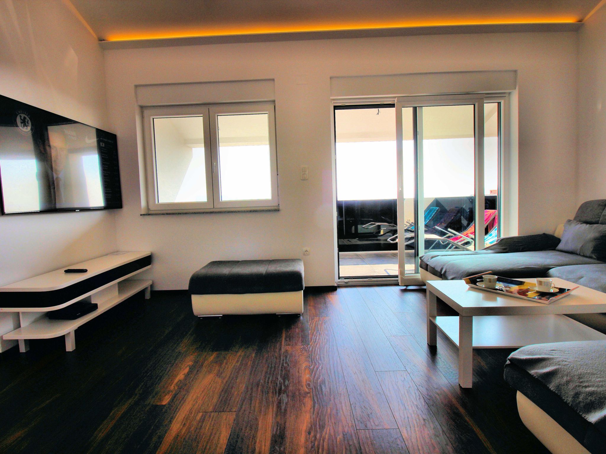 Wohnung "Buba 5" mit Terrasse-Drinnen