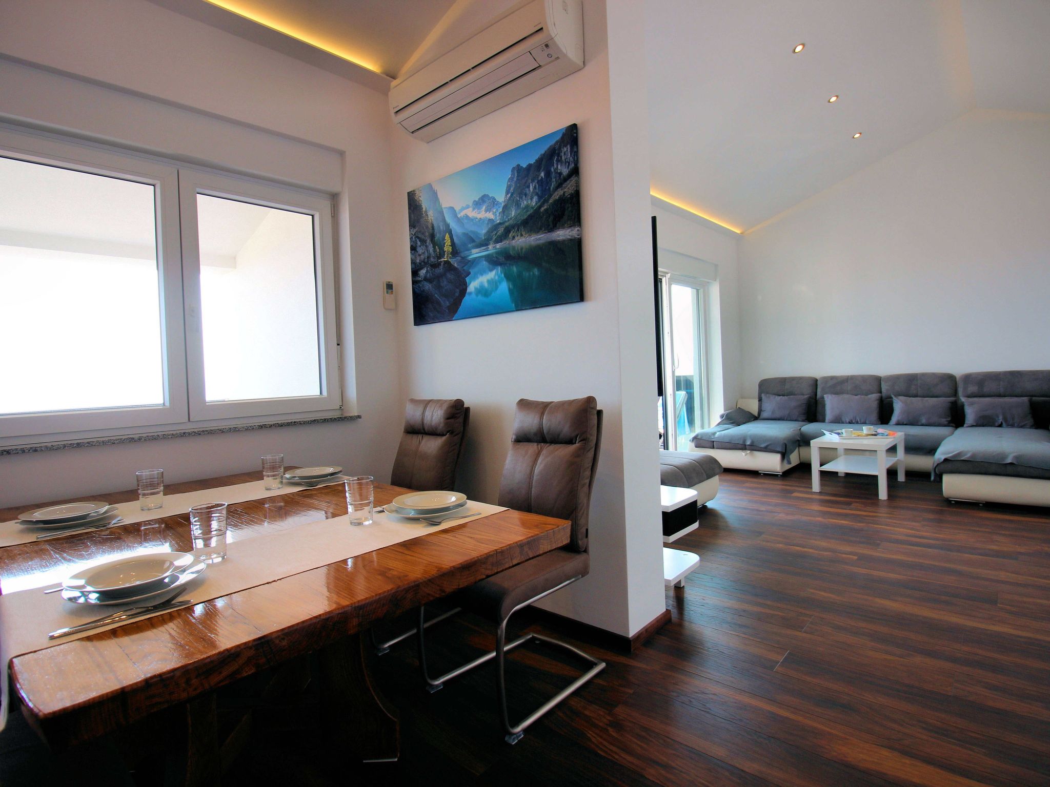 Wohnung "Buba 5" mit Terrasse-Drinnen