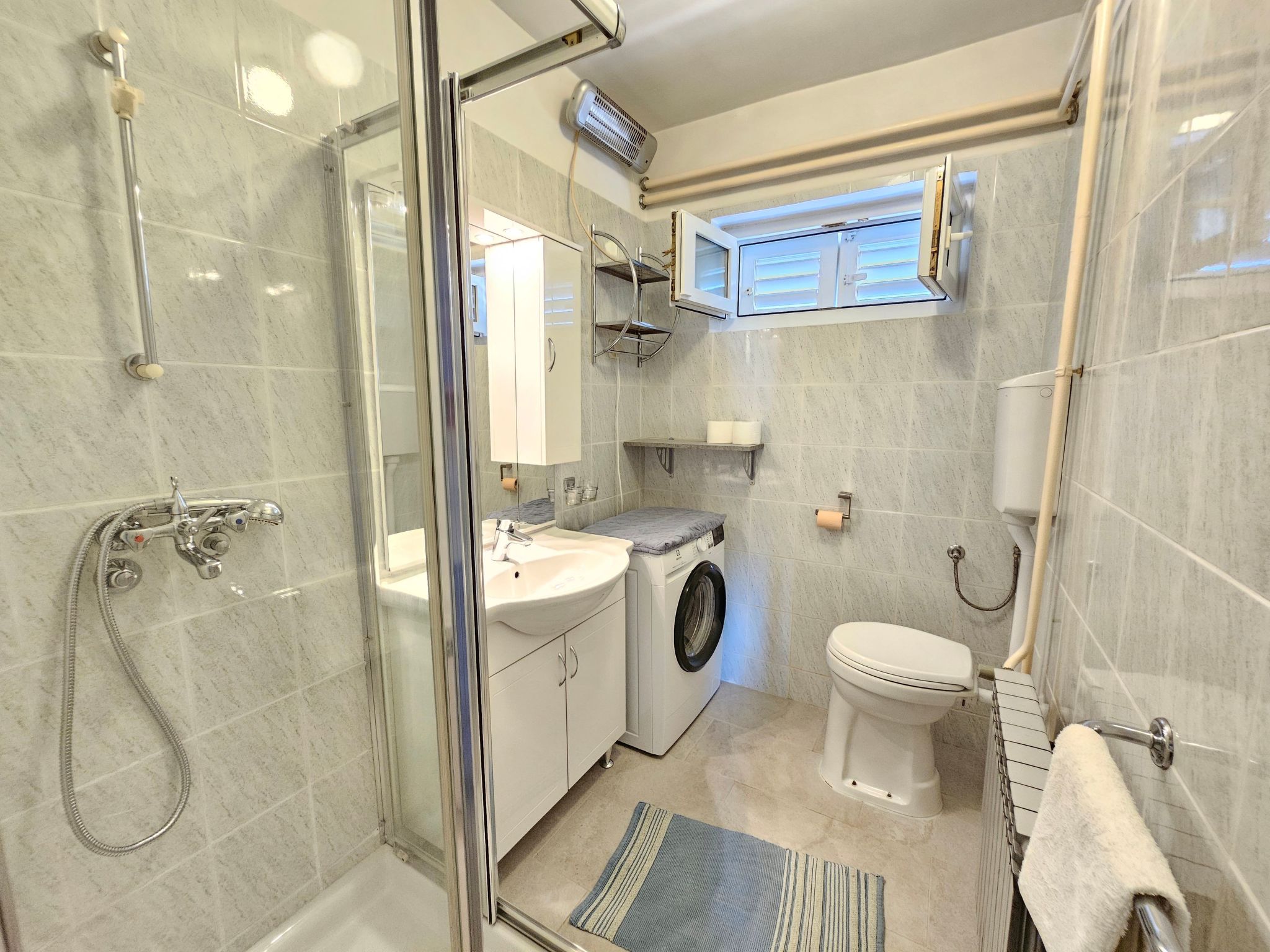 Knusse studio voor 2 aan de Kvarner Baai, 350m van zee - foto 6