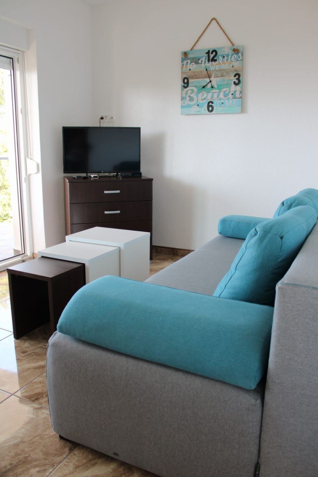 Appartement mit Terrasse, Meerblick, Jacuzzi, Außenpool-Binnen