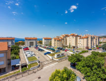 Romantisch appartement met zeezicht in Novi Vinodolski - thumbnail 5