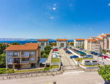 Romantisch appartement met zeezicht in Novi Vinodolski - thumbnail 3