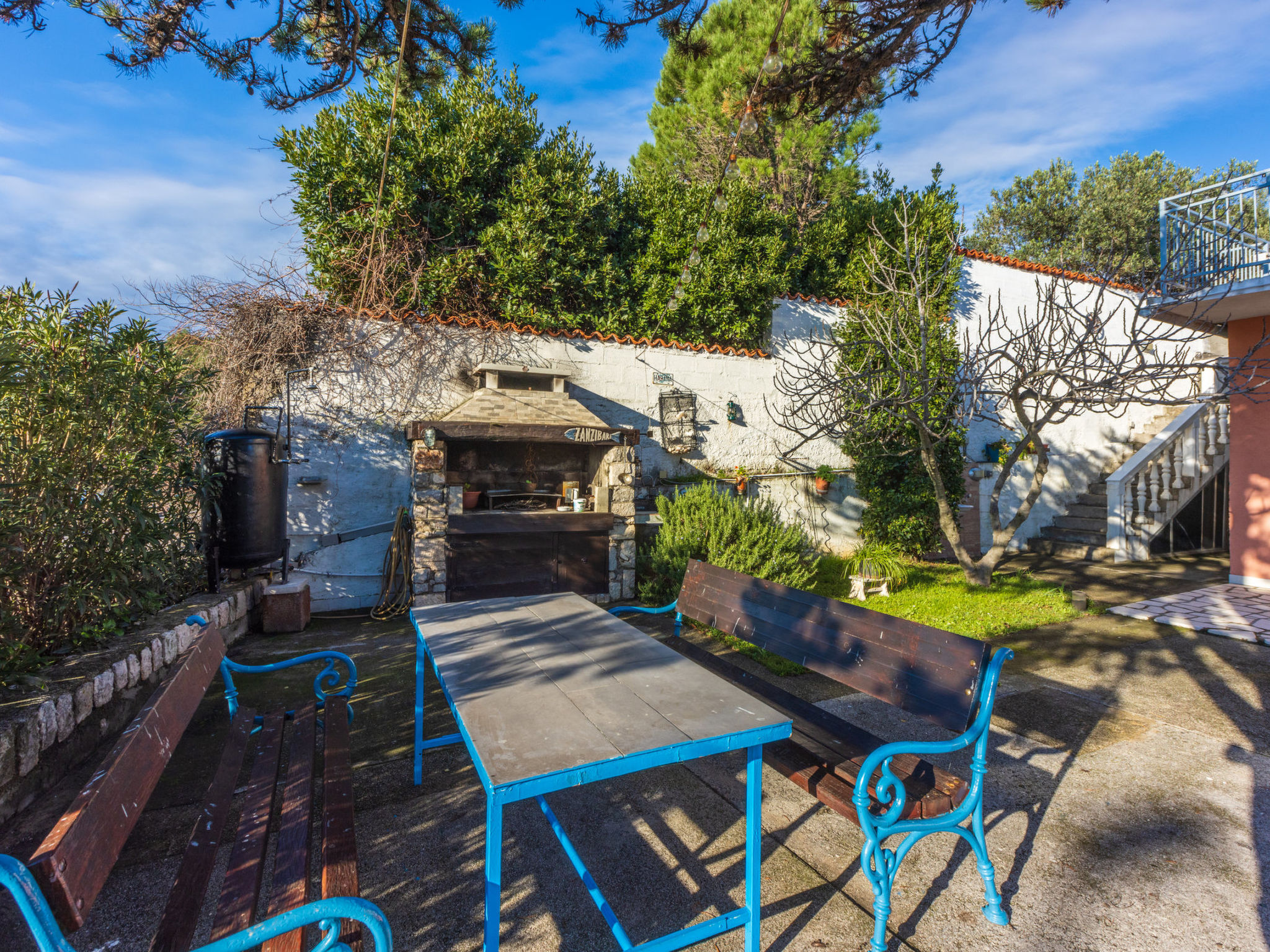 Apartmani Zoricic 3 / HR-11028-03 - Outside