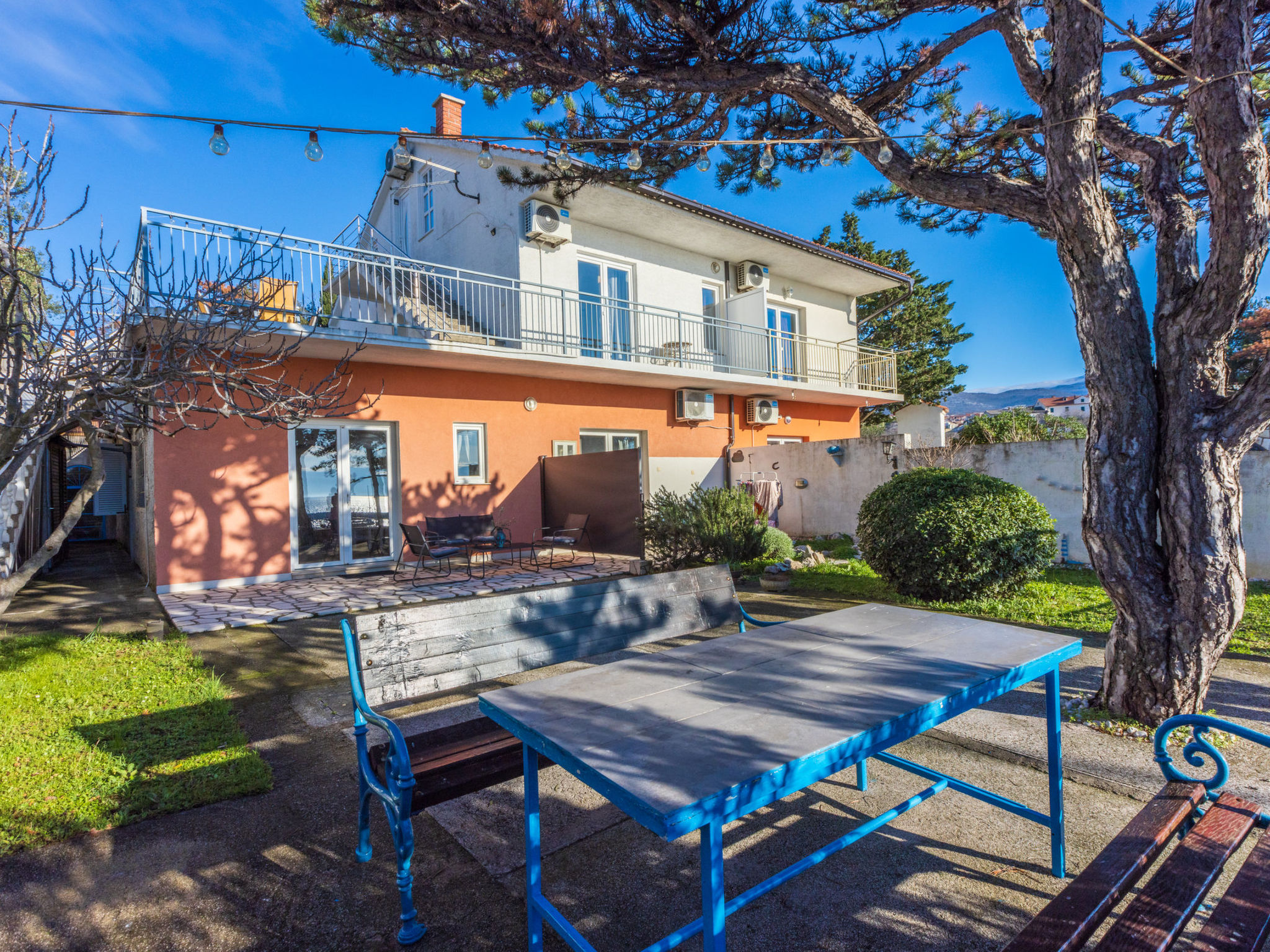 Apartmani Zoricic 3 / HR-11028-03 - Outside
