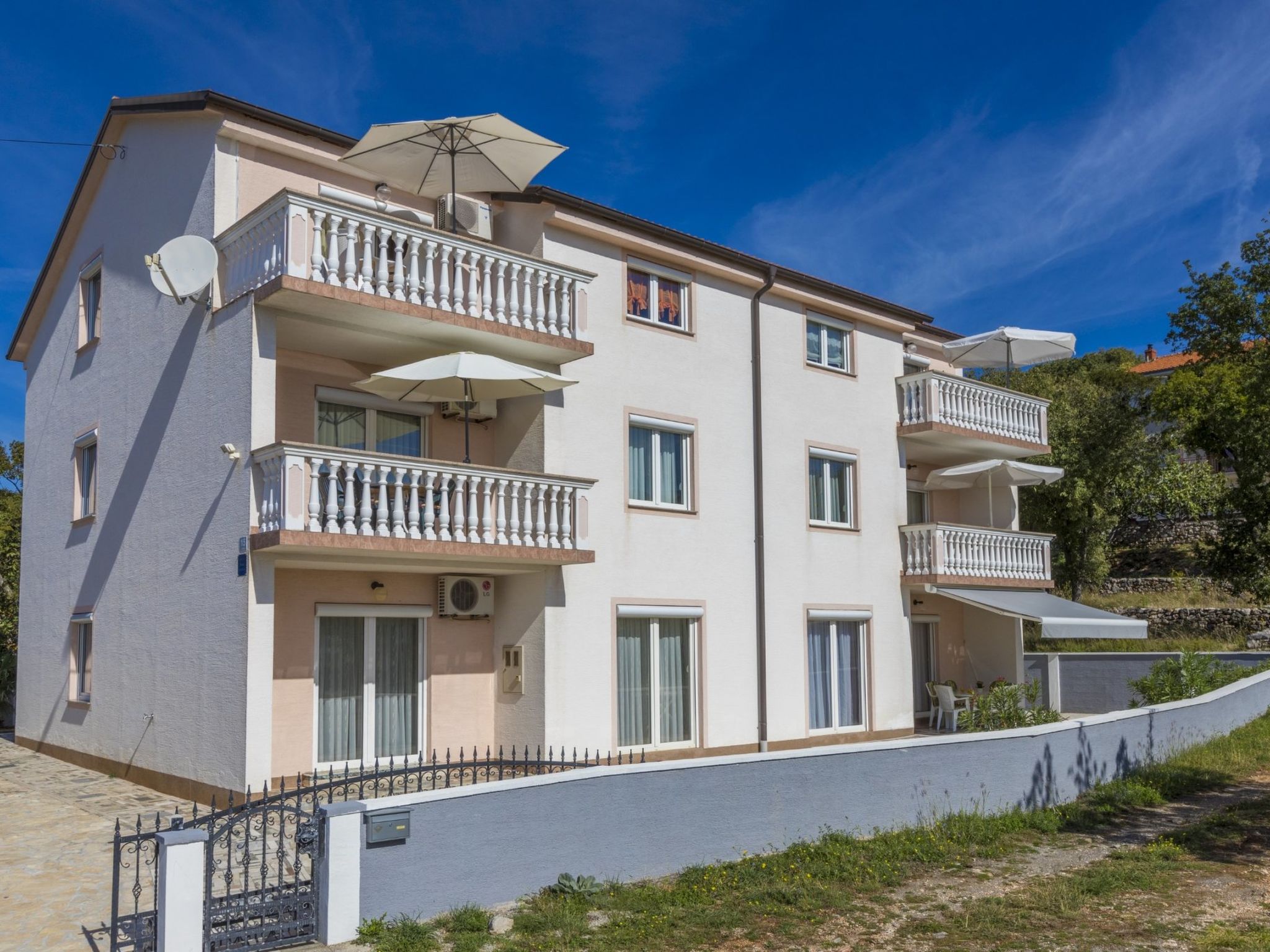 Sever 1 kat / HR-09156-01