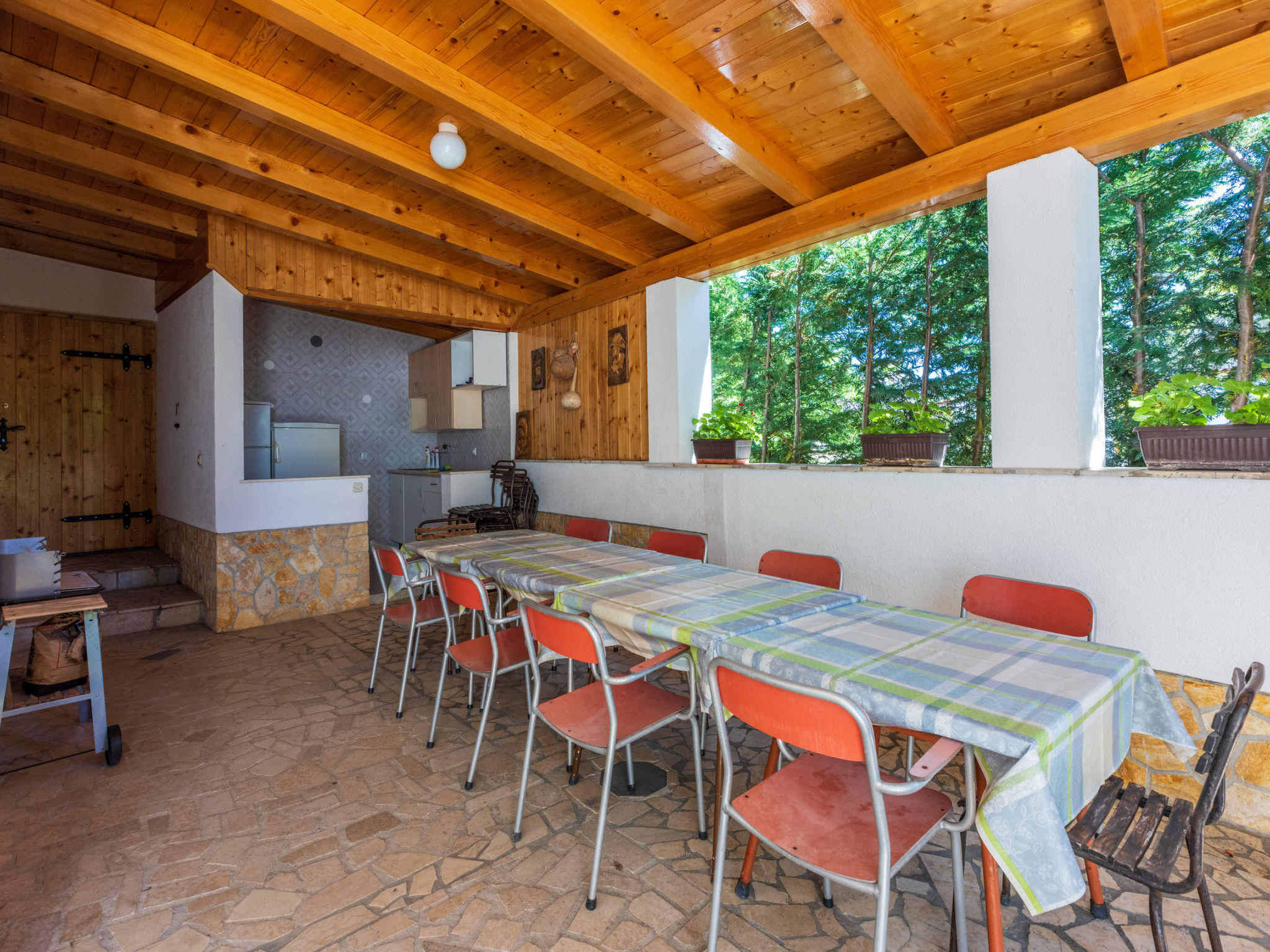 Chambre TUSTONJIC SOBA 2 / HR-10793-04 – Cuisine et coin repas, photo 16 sur 27