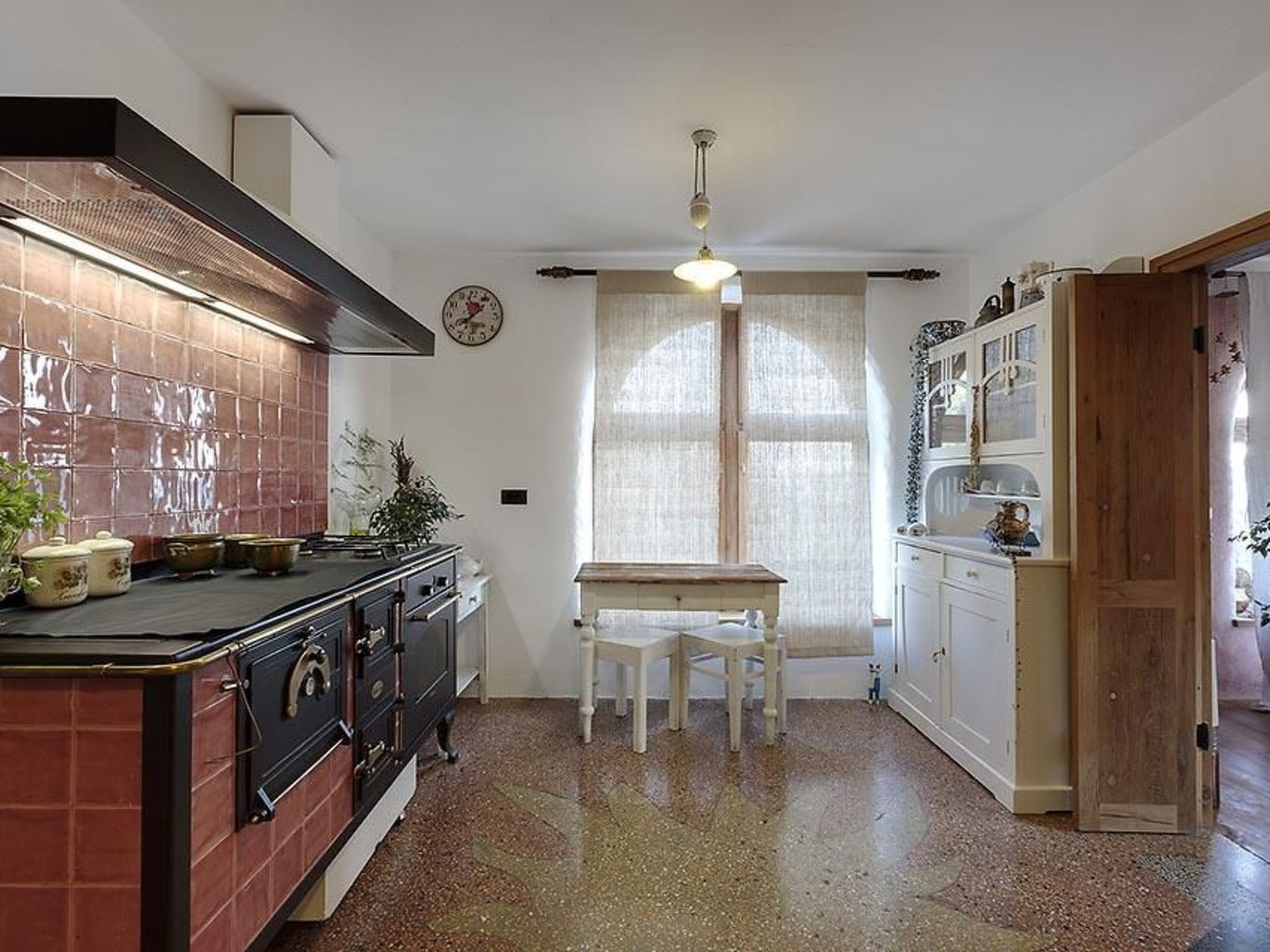 Ecovilla Mirabilis, prächtiges Ferienhaus mit Pool-Image-tags.info