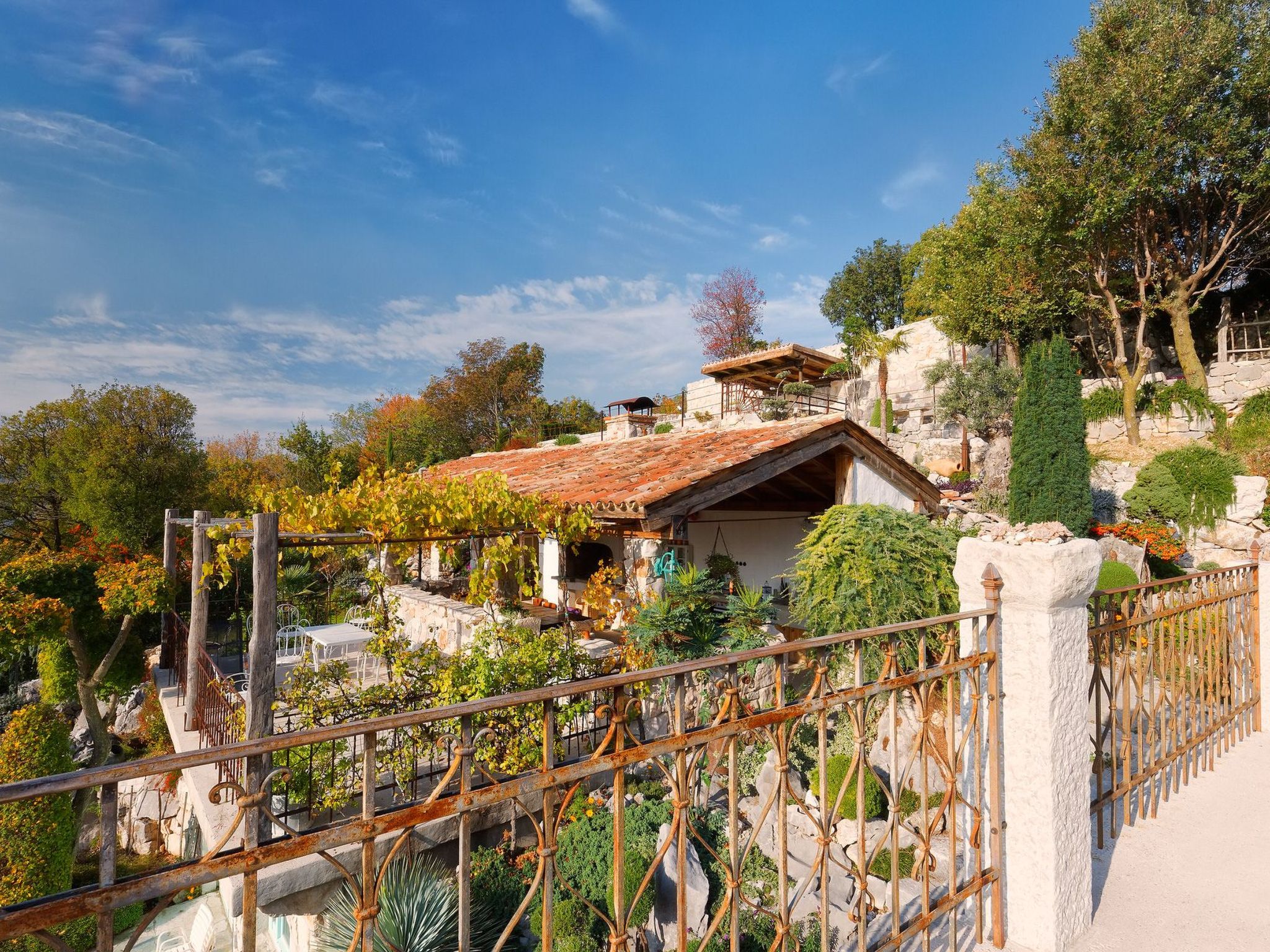 Ecovilla Mirabilis, prächtiges Ferienhaus mit Pool-Image-tags.info