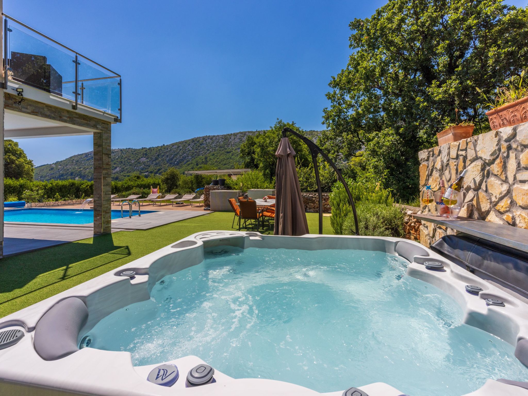 Villa Monte-Image-tags.info